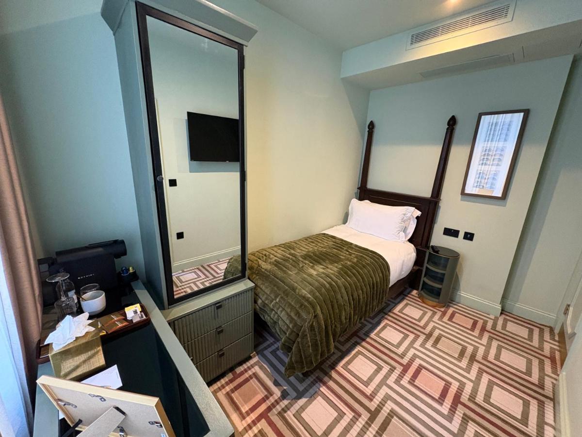 Western Burns Kensington Hotell 3*