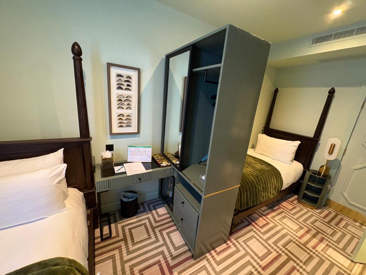Western Burns Kensington Hotell