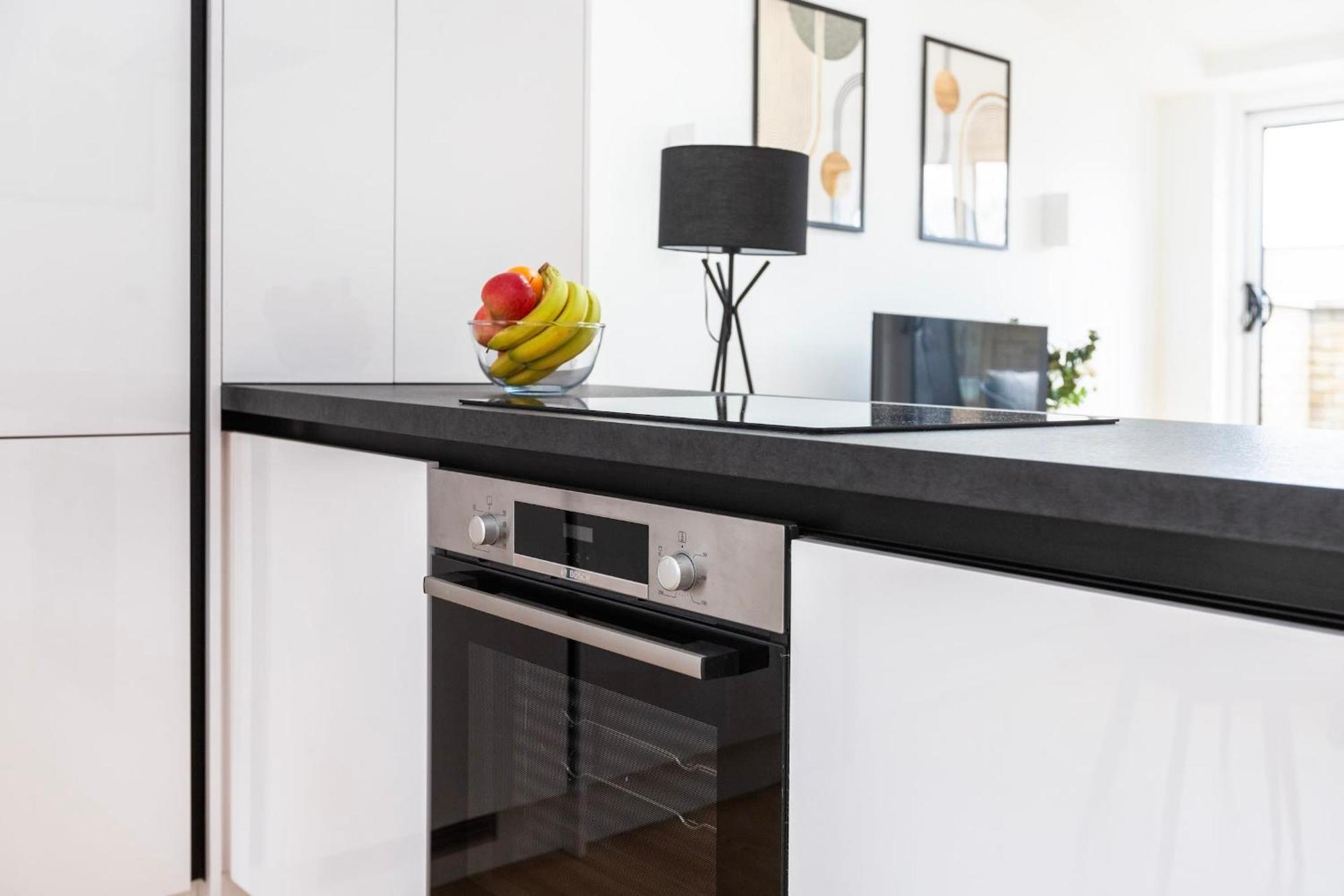 Apartment Bnbnova - Fitzrovia & Soho - 2br With Balcony London