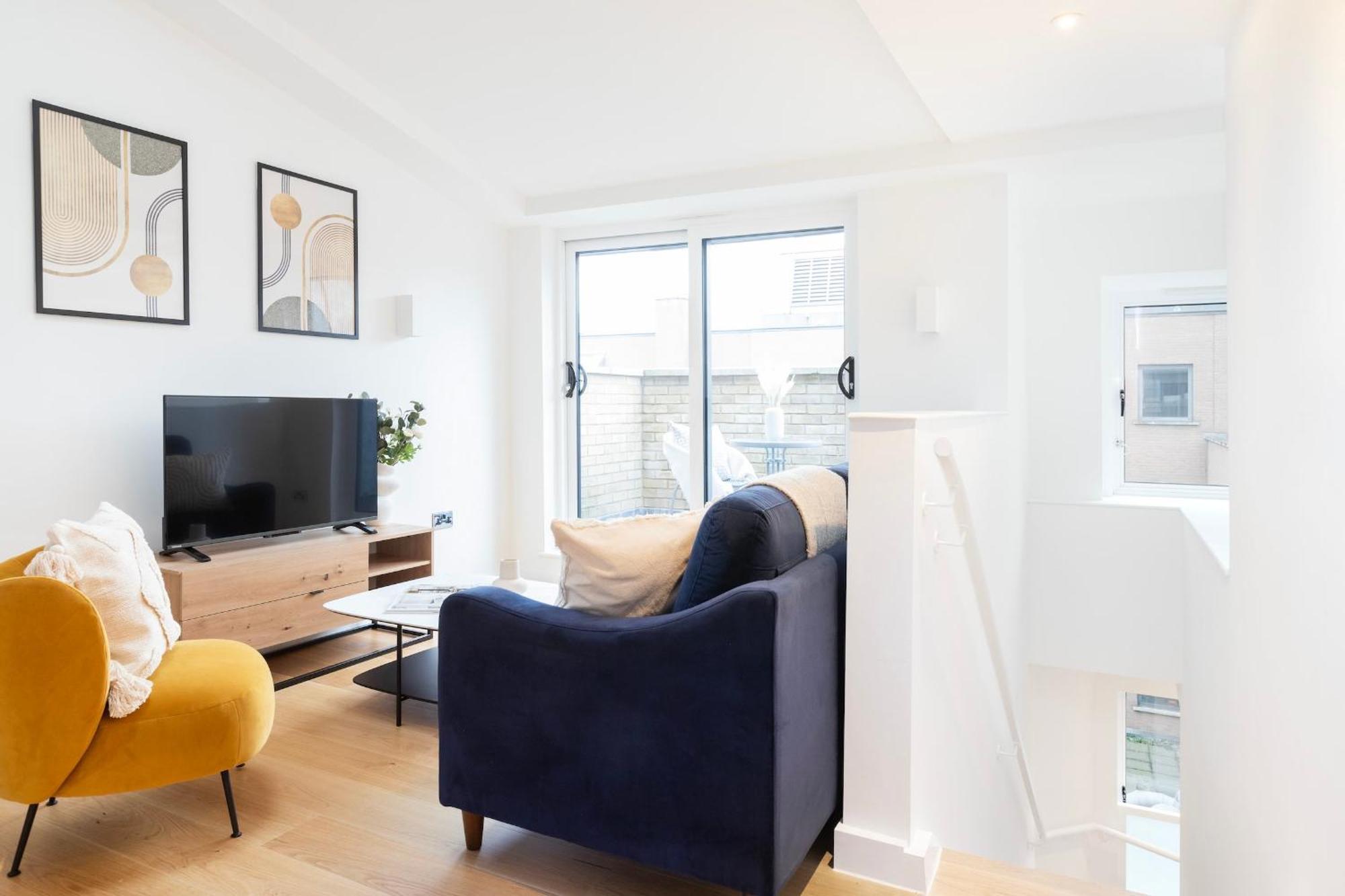 Bnbnova - Fitzrovia & Soho - 2br With Balcony London
