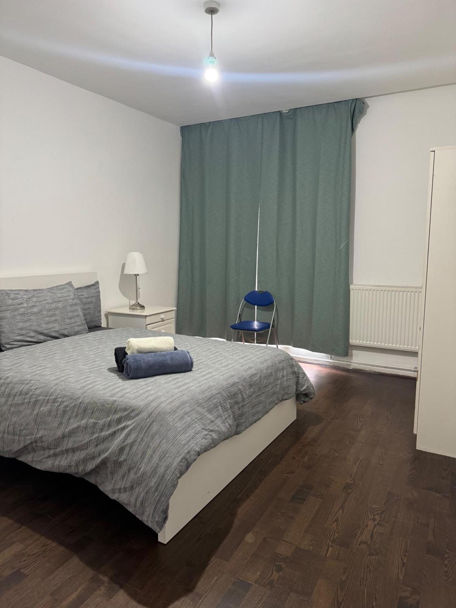 Calm And Cosy In Apartment