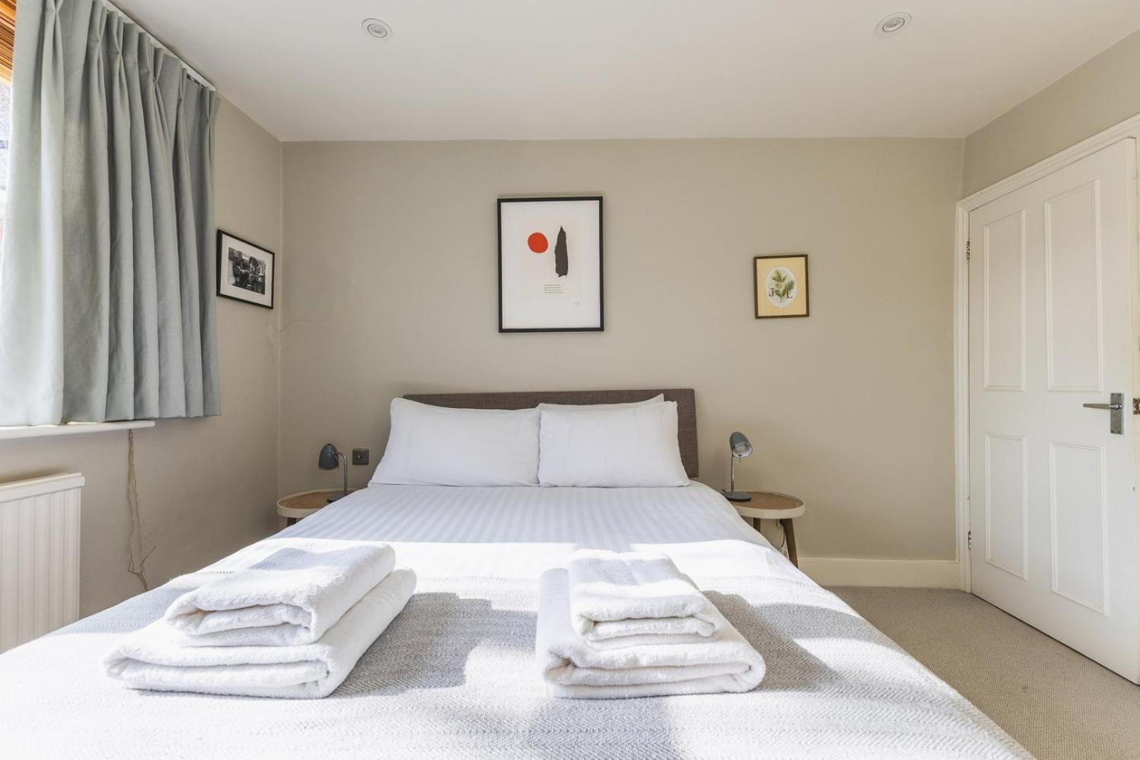 Leafy & Stylish Brixton Retreat * Londen