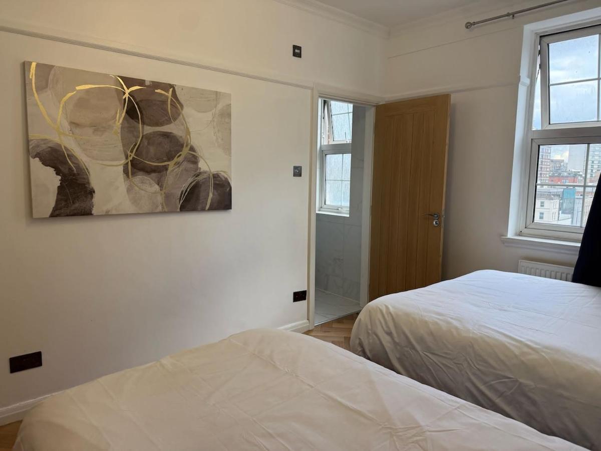 F54 Modern 3-bed Flat Near Paddington Station * London