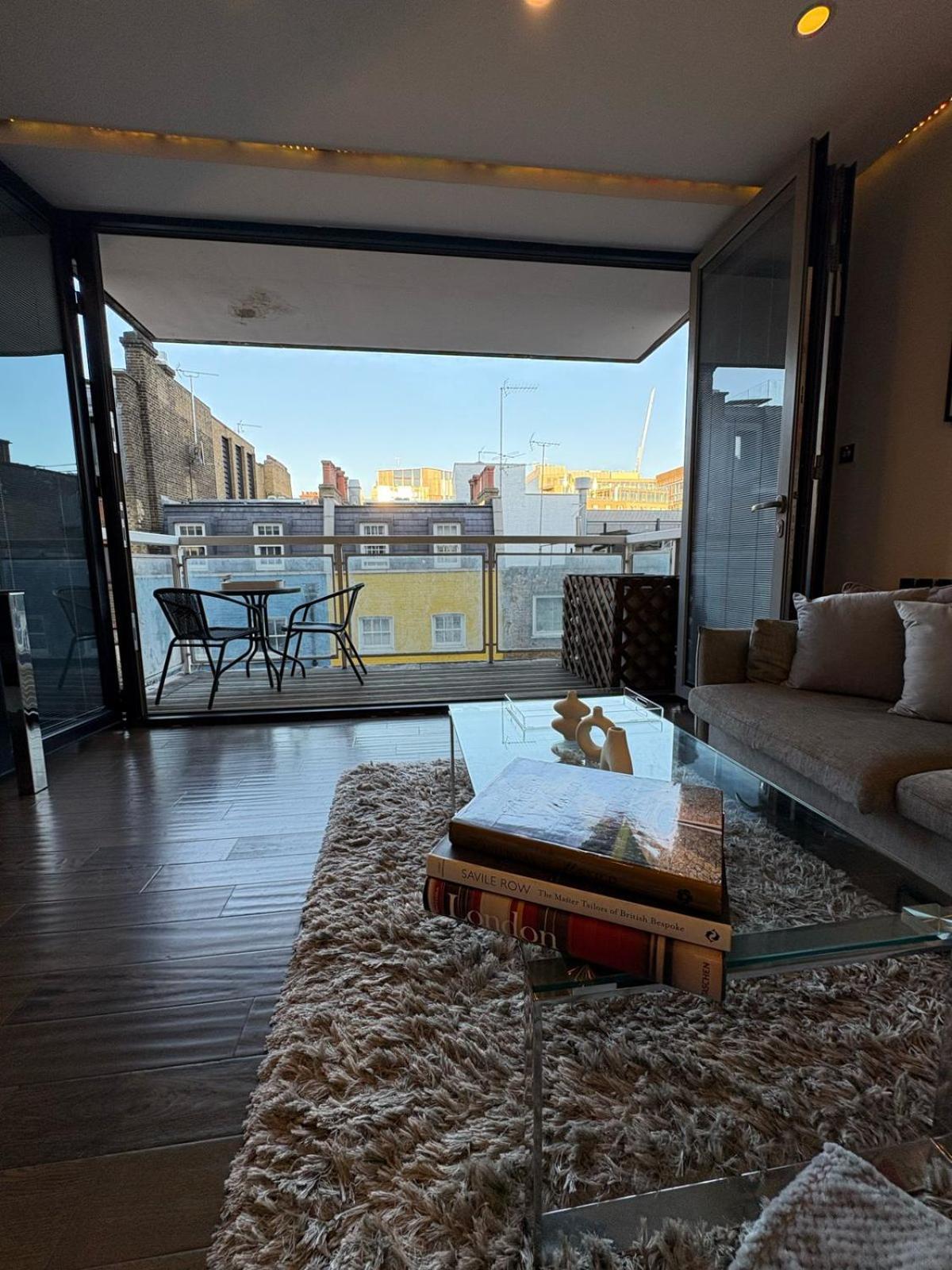 Estatesmen Selfridges Oxford Street Apartment