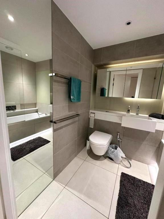 One Bed Flat In Vauxhall Londres