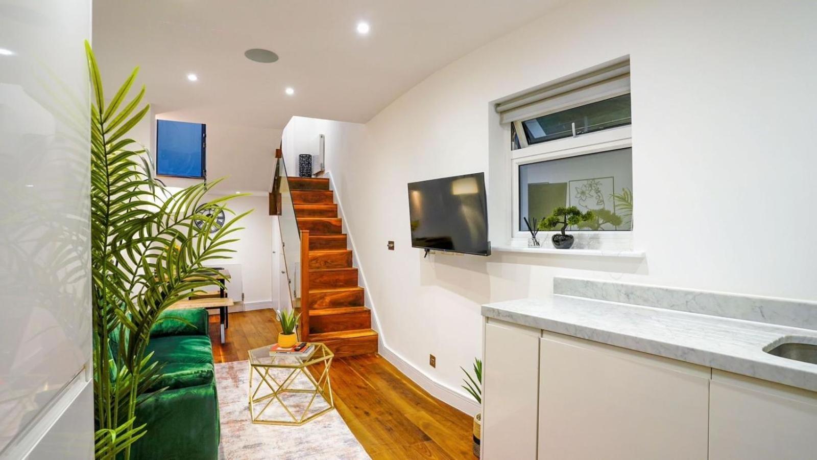 Hyde Park & Oxford Street Elegant House 2br 2ba