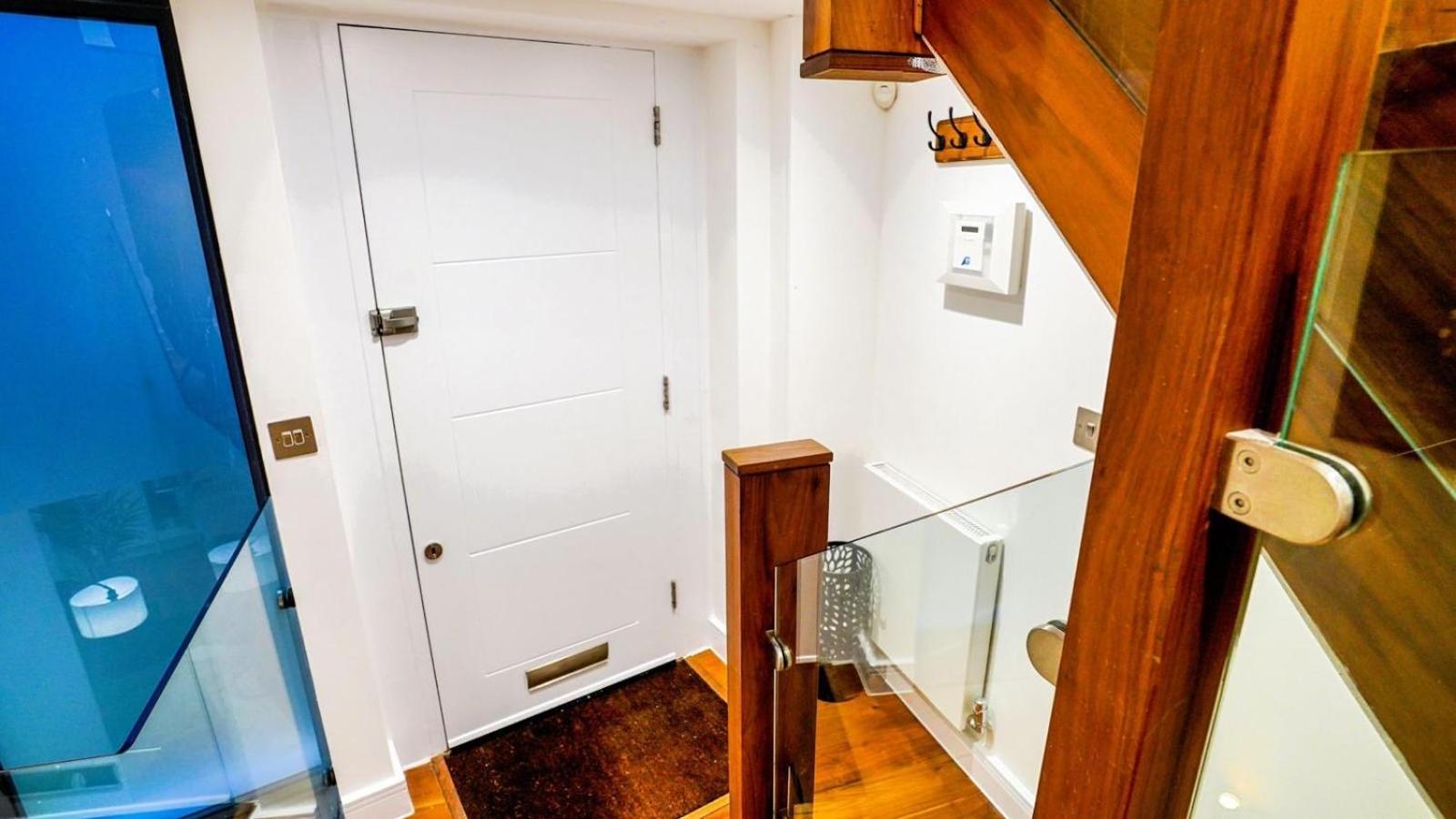 Hyde Park & Oxford Street Elegant House 2br 2ba London