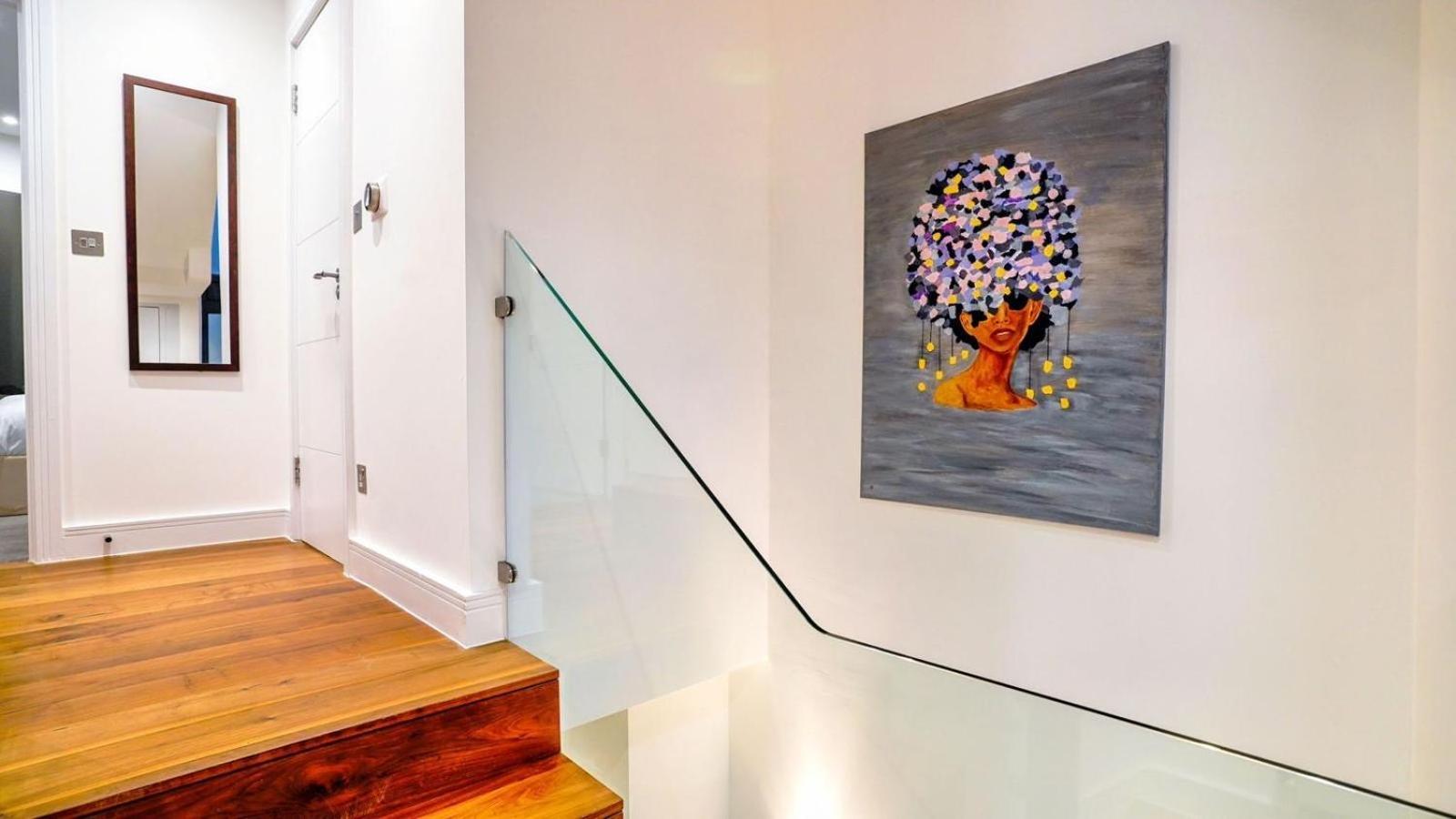 Hyde Park & Oxford Street Elegant House 2br 2ba London