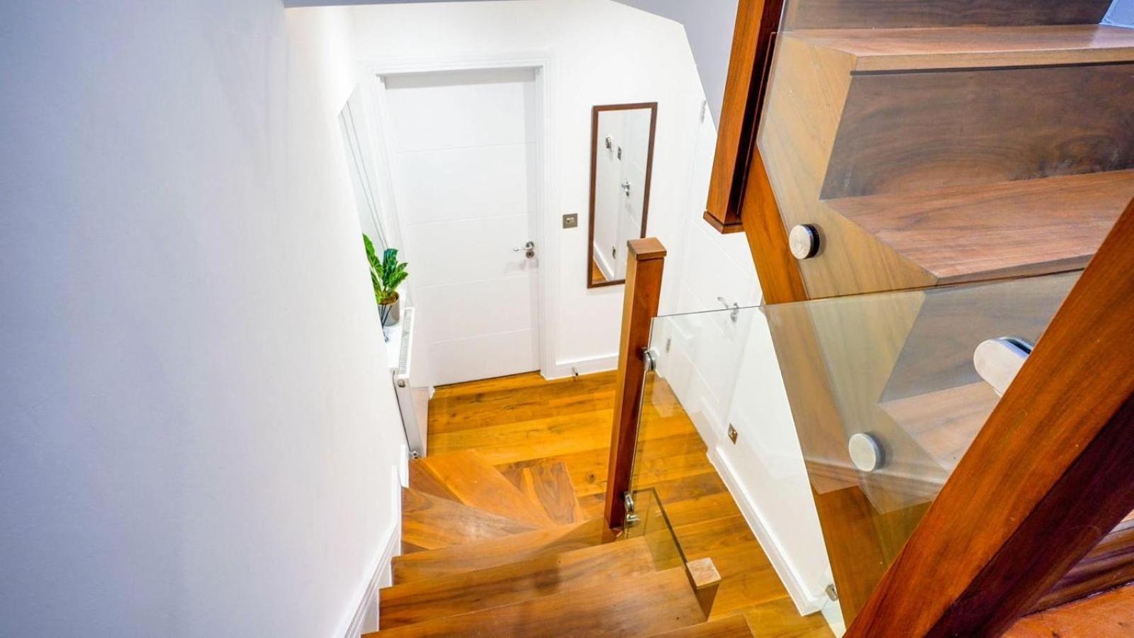 Hyde Park & Oxford Street Elegant House 2br 2ba