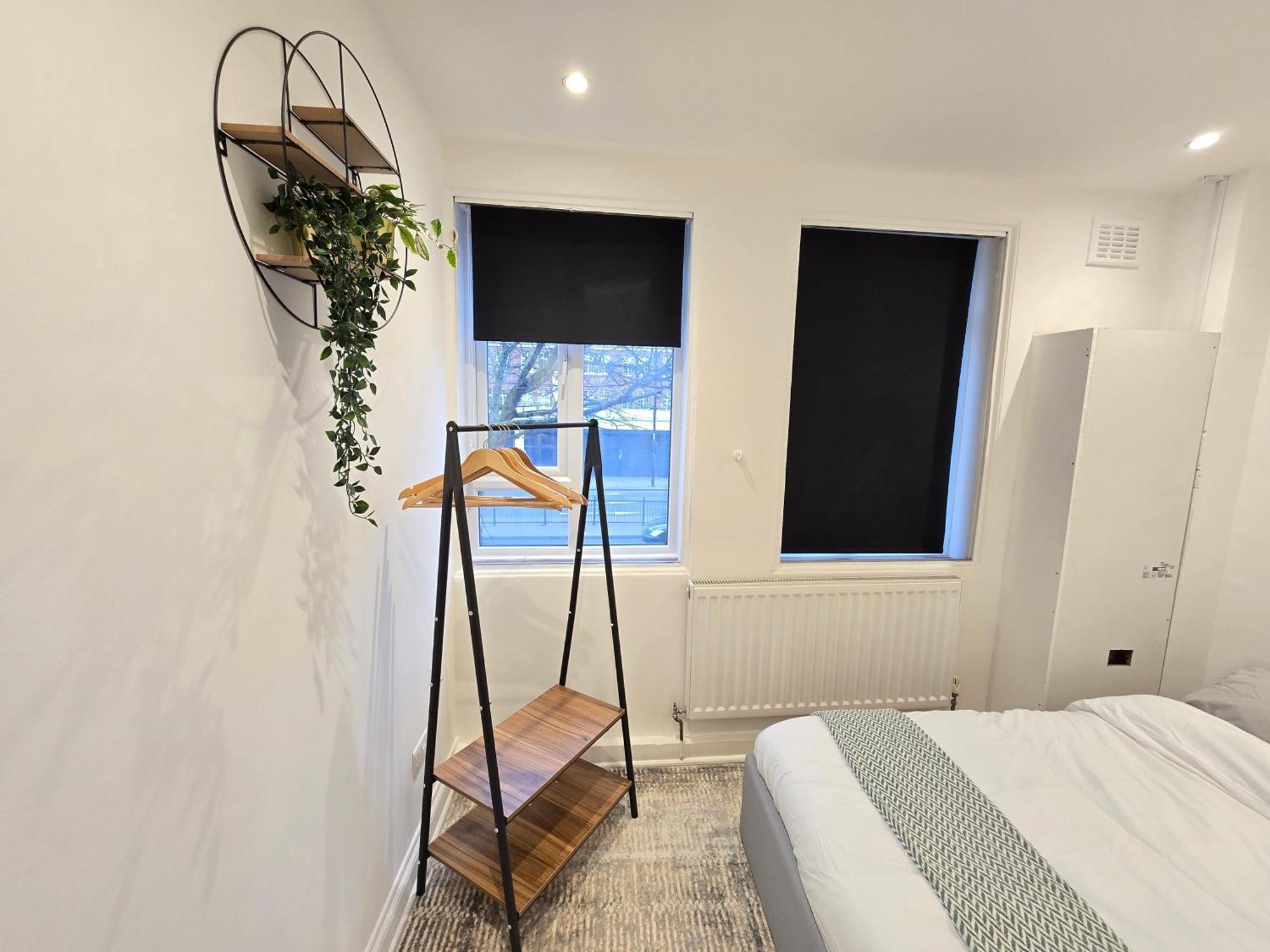 Stylish Flat 10 Mins From Train, Near Emirates & Camden Appartement