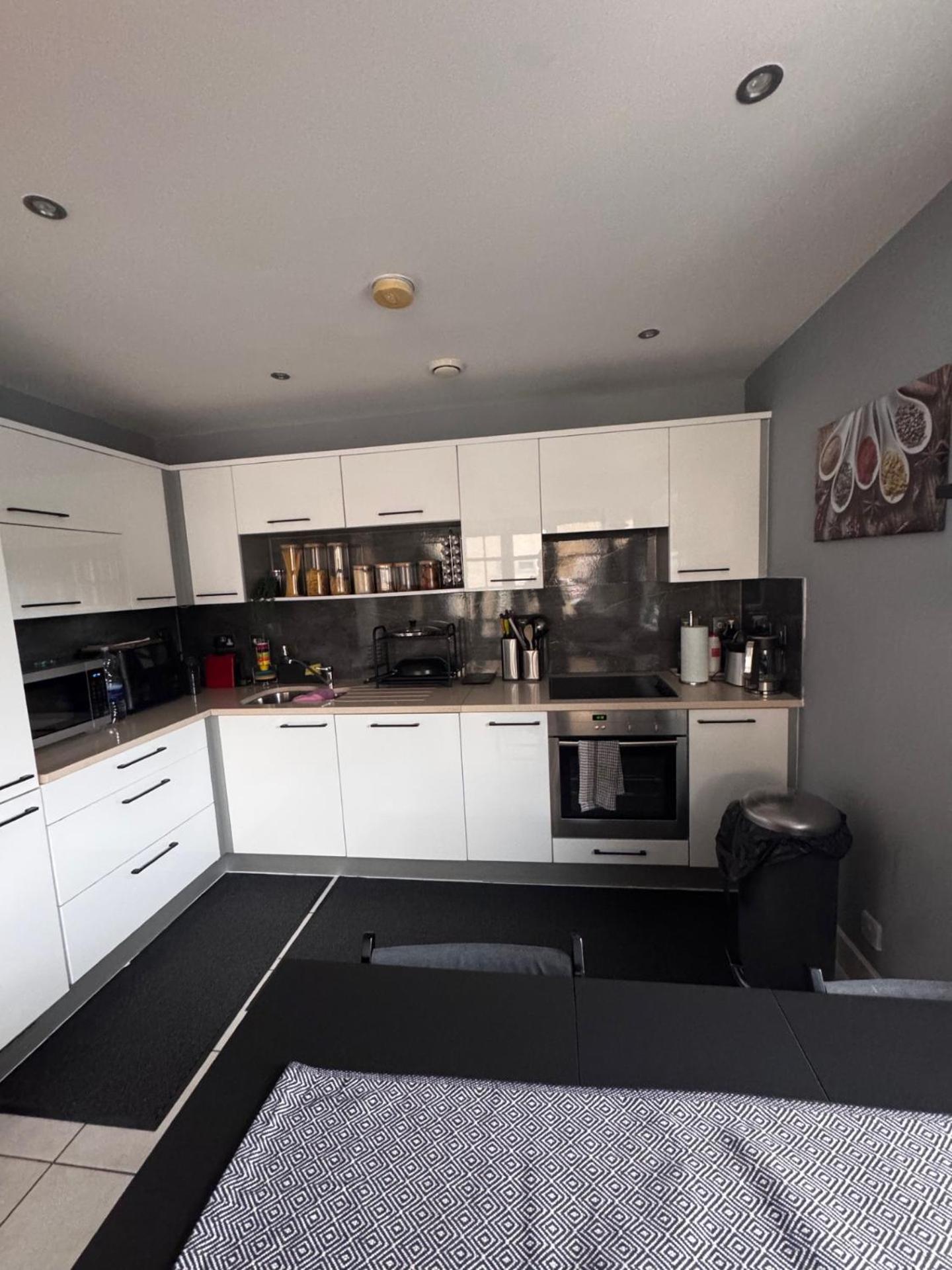 Accommodatie bij particulieren Cosy Private With Private Bathroom - Your Perfect Gateway! *