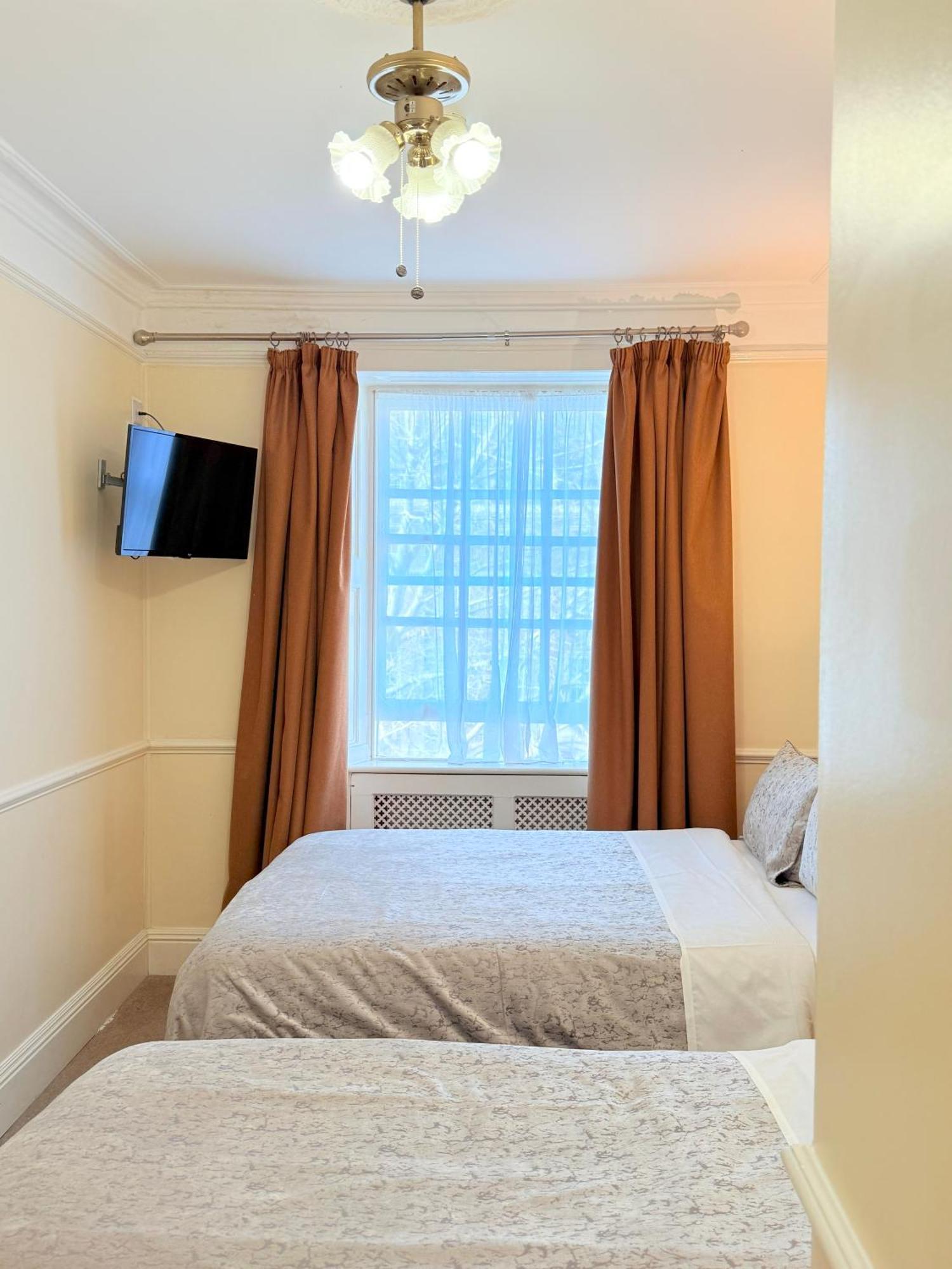 Gjestgiverier Europa House Hotel, Paddington 2*