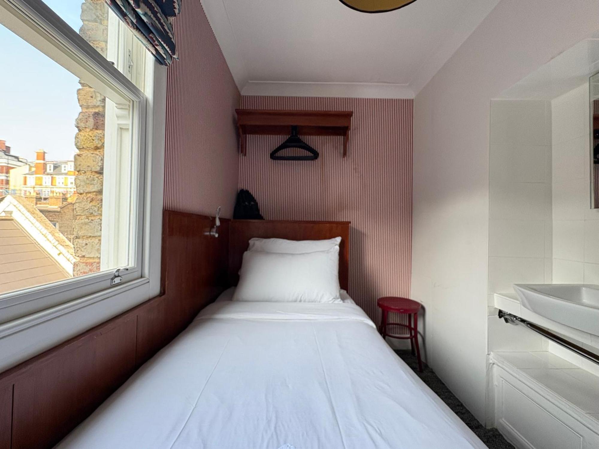 St. David's Paddington Hotel 2*