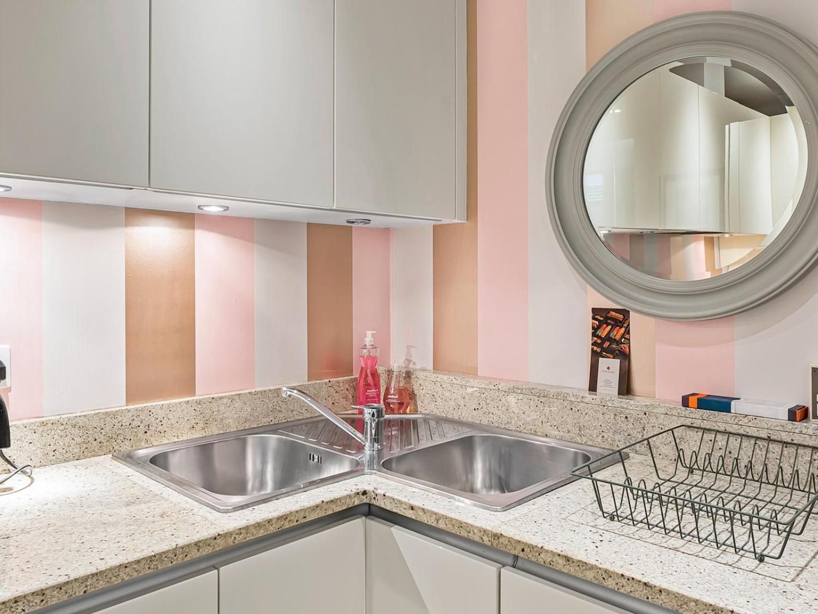 Pass The Keys - Modern In The Heart Of Shoreditch * London