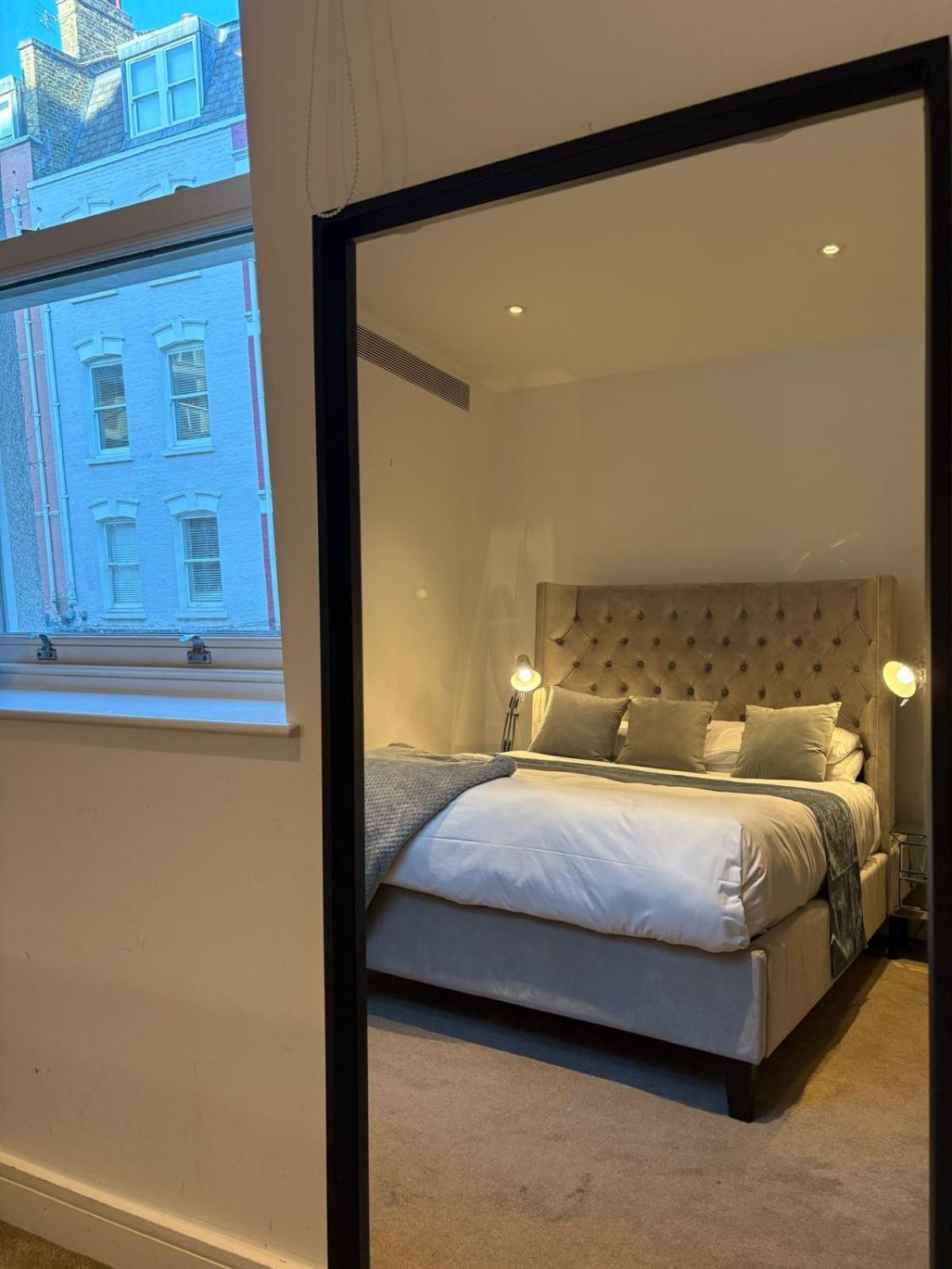 Estatesmen Selfridges Oxford Street Apartment *