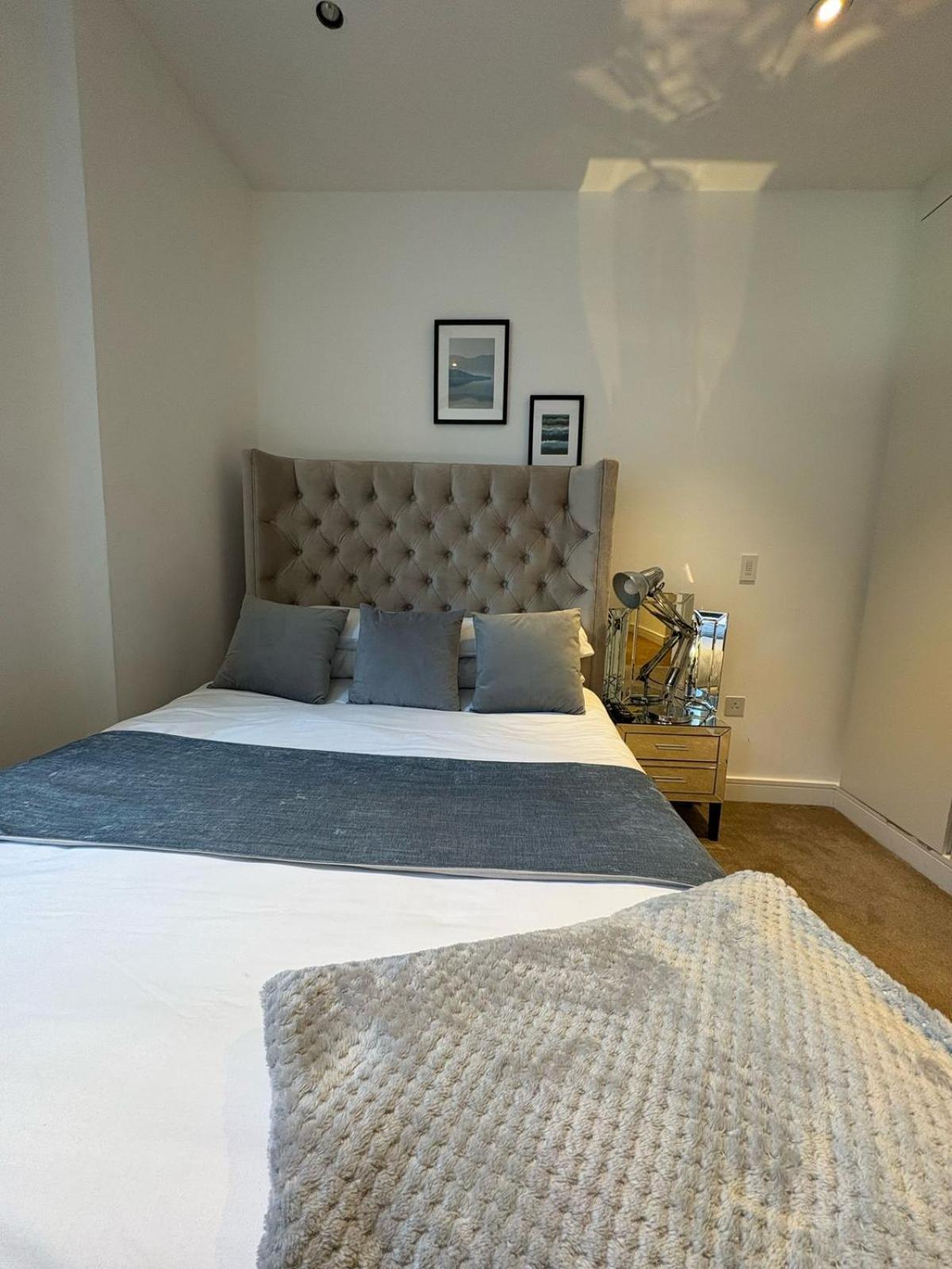 Apartment Estatesmen Selfridges Oxford Street *