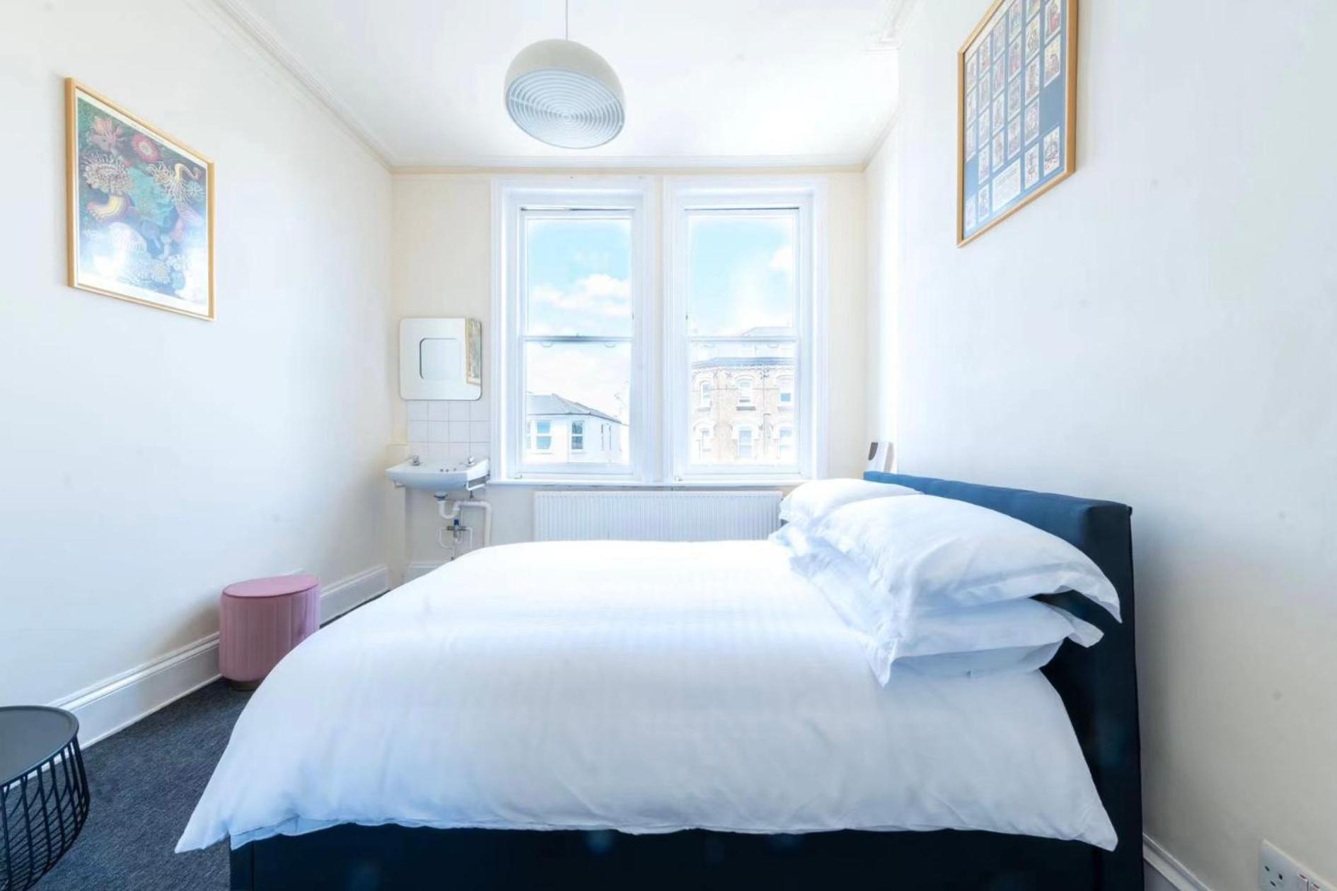 Newly Refurbished Double Camden Town Appartement *