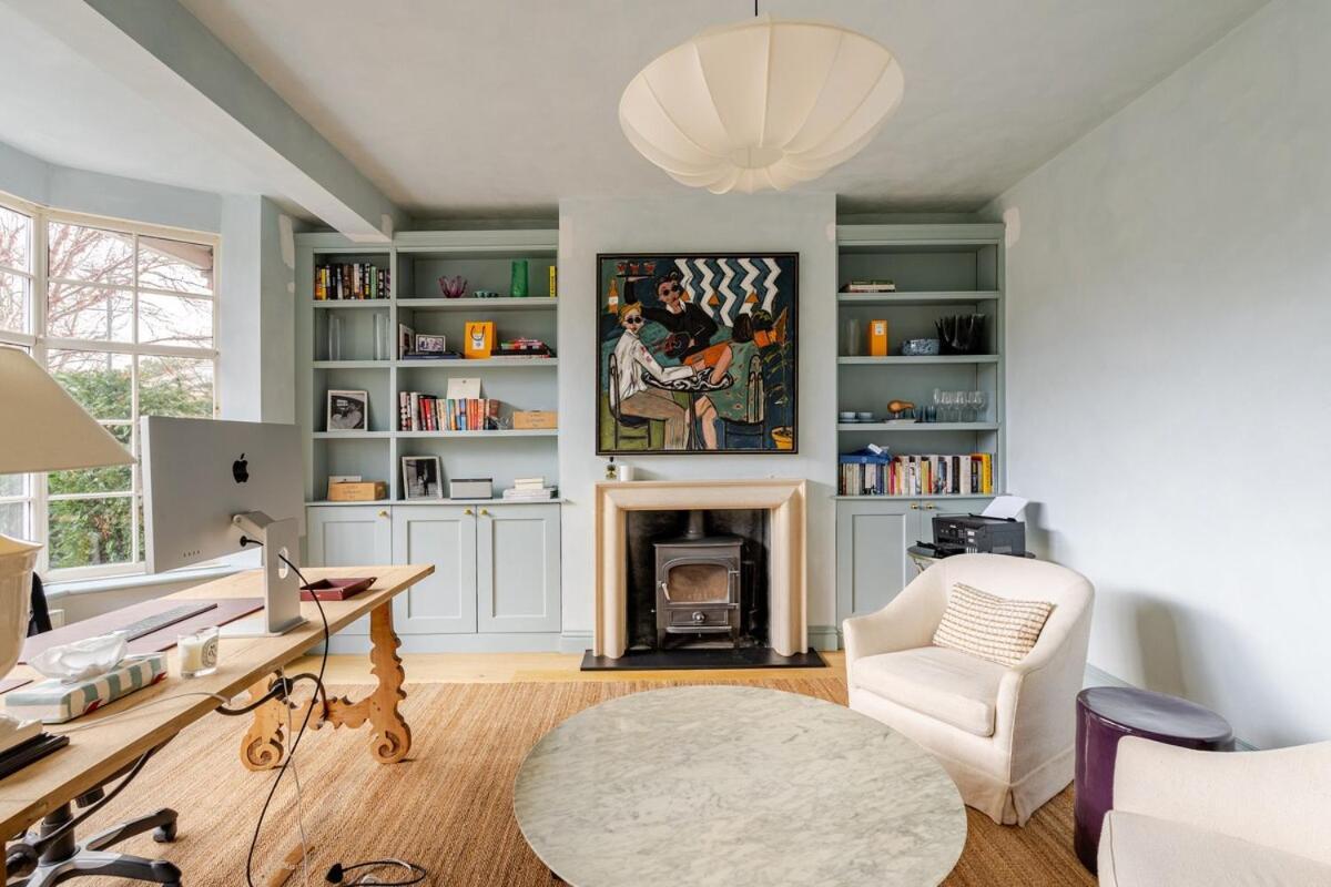 Luxury Open Plan 5 Bed House With Garden & Parking Vakantiehuis *