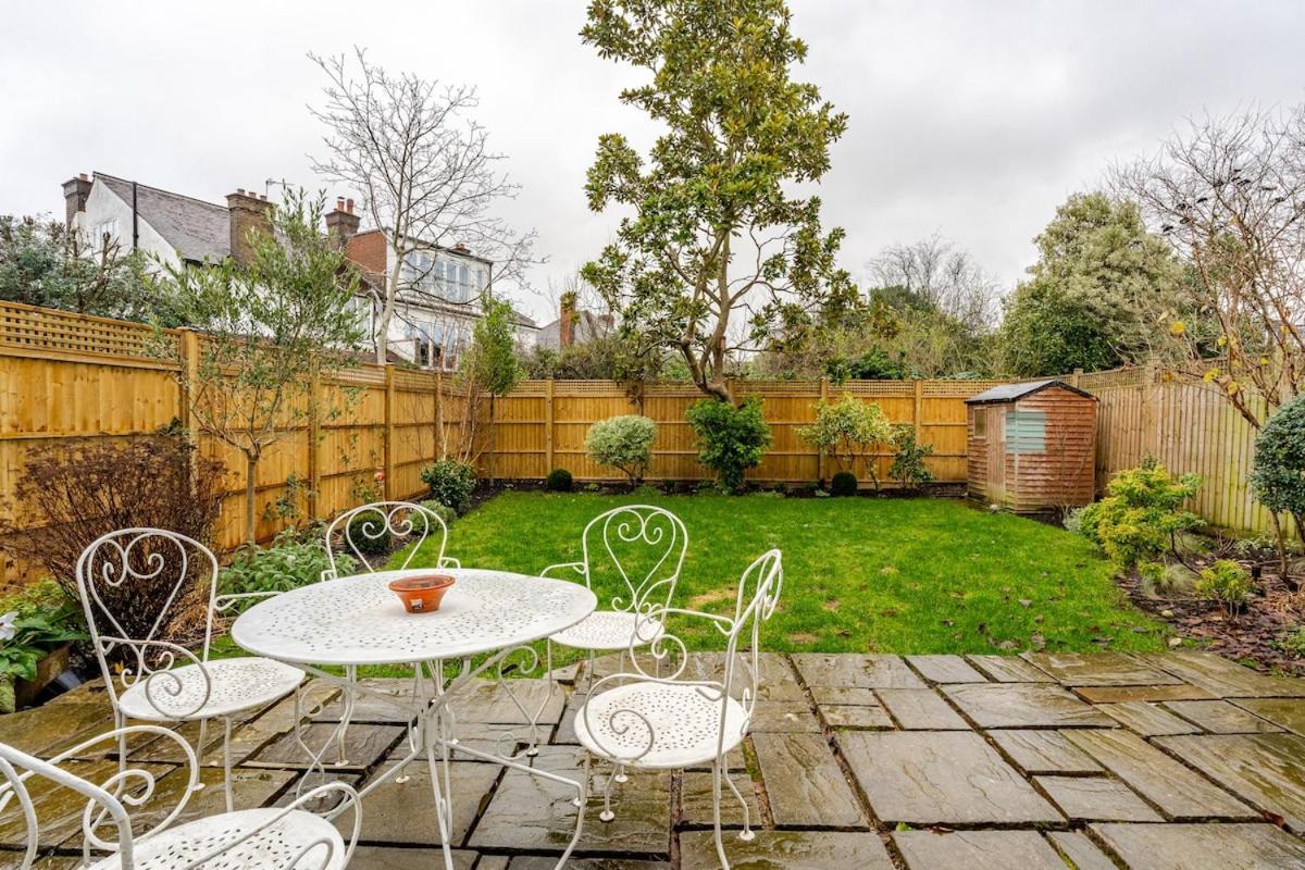 Luxury Open Plan 5 Bed House With Garden & Parking Londen