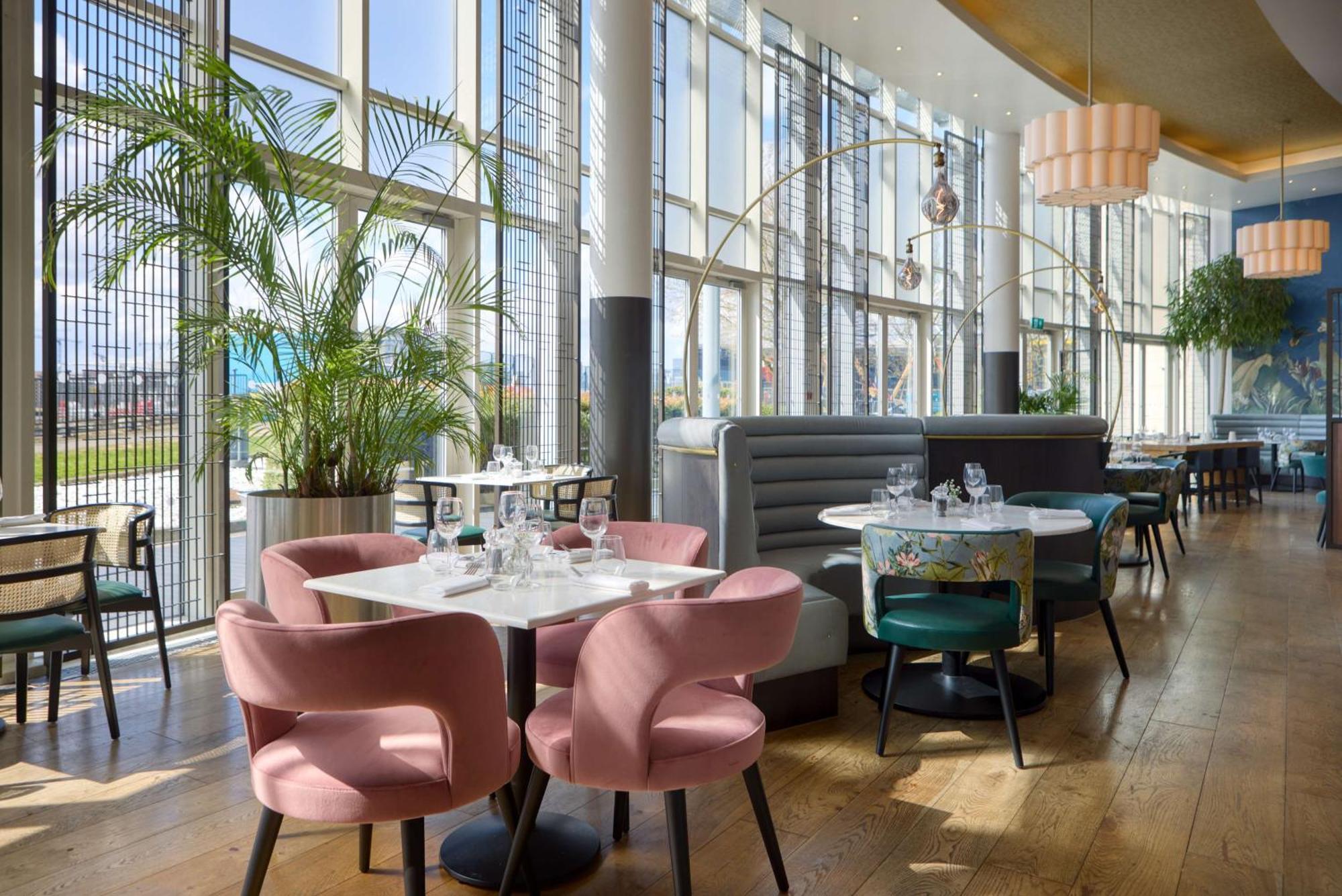 Hotel Doubletree By Hilton Excel