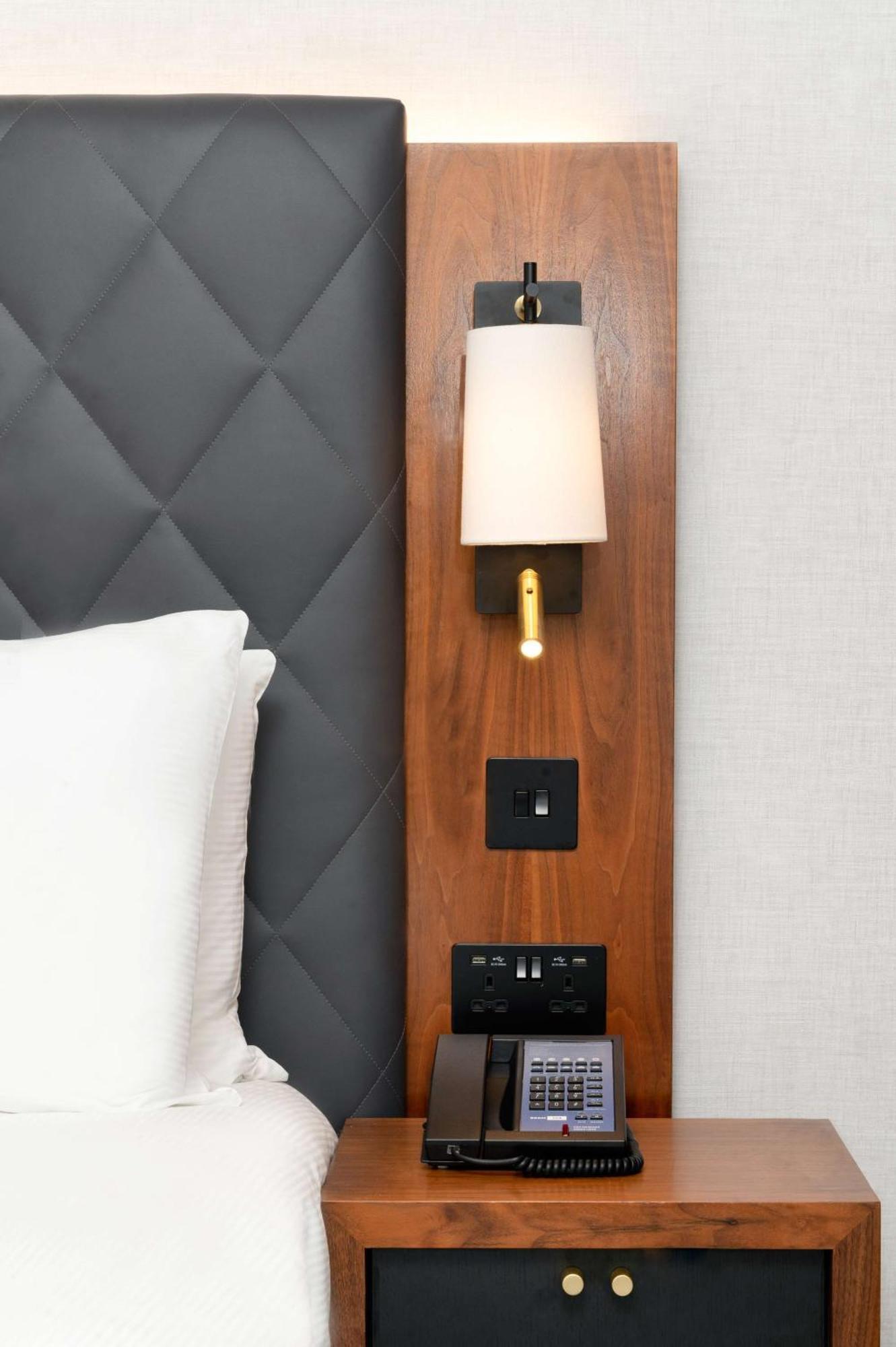 Hilton Olympia Hotel