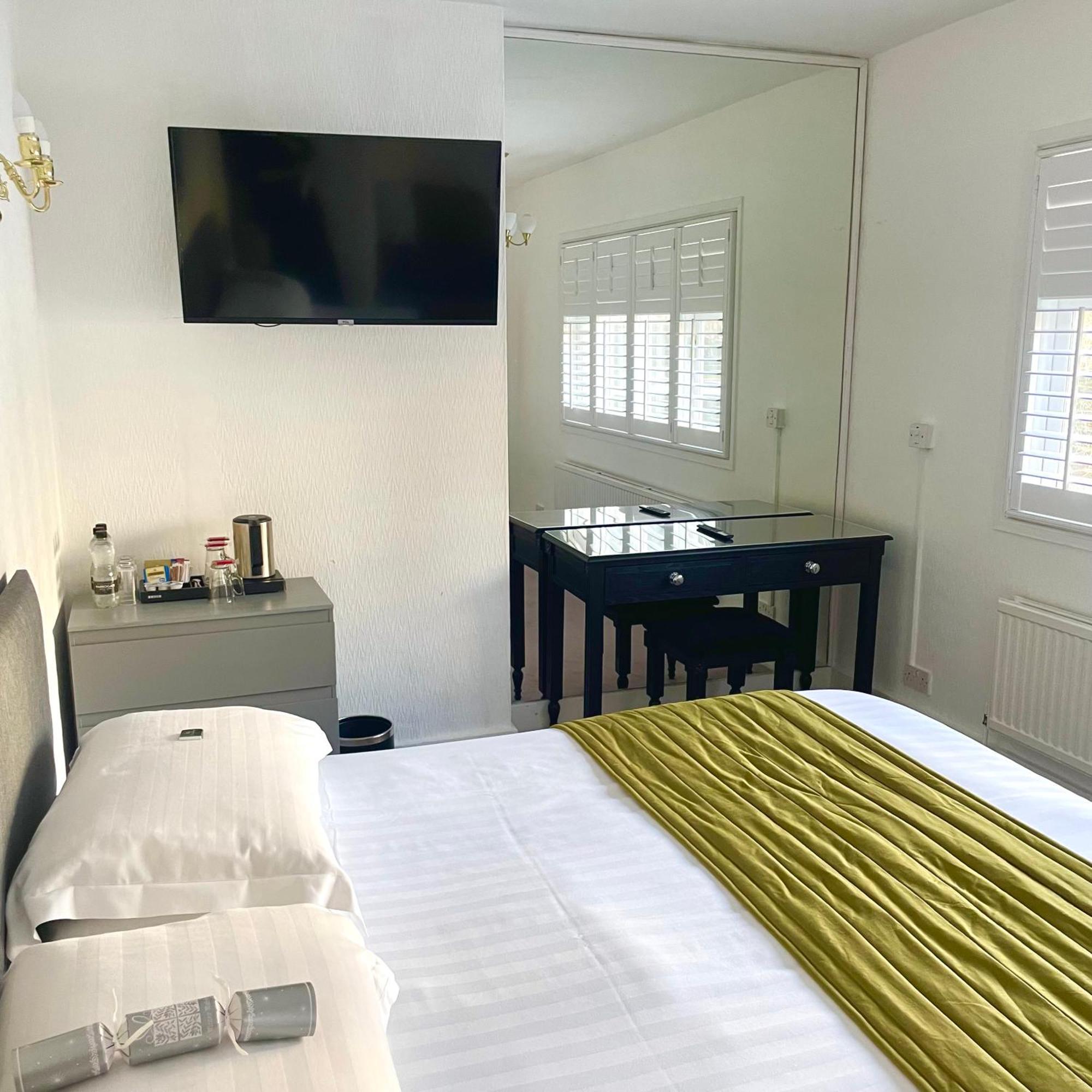 63 Hotell