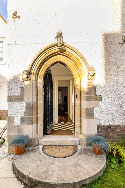 The Vicarage Tooting, Sw17 Guest house