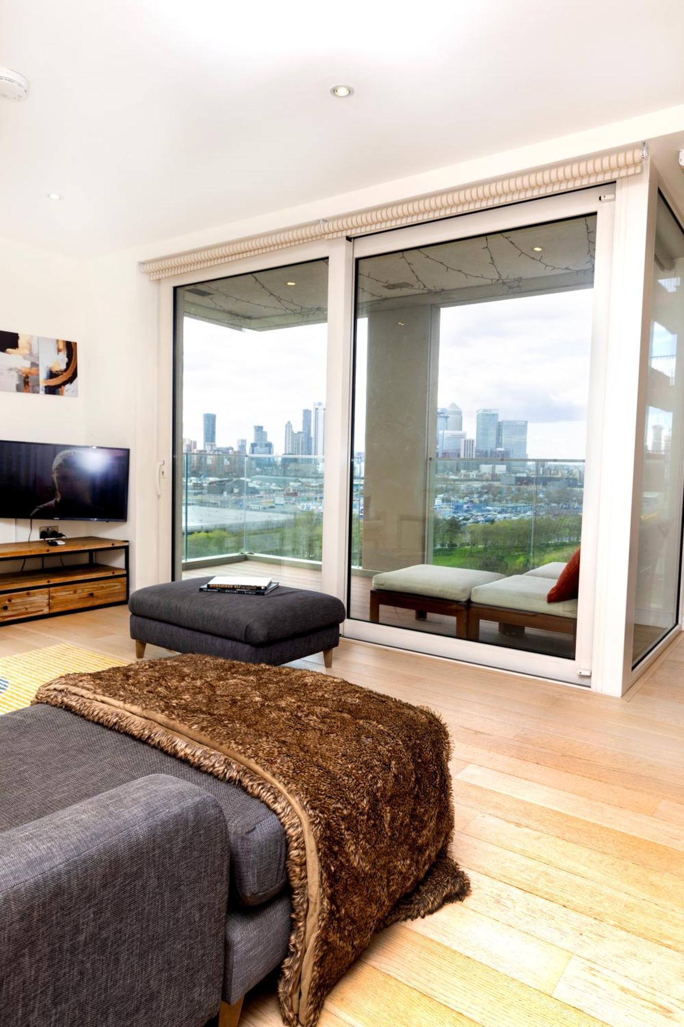 The Place- Greenwich 2-bed Flat