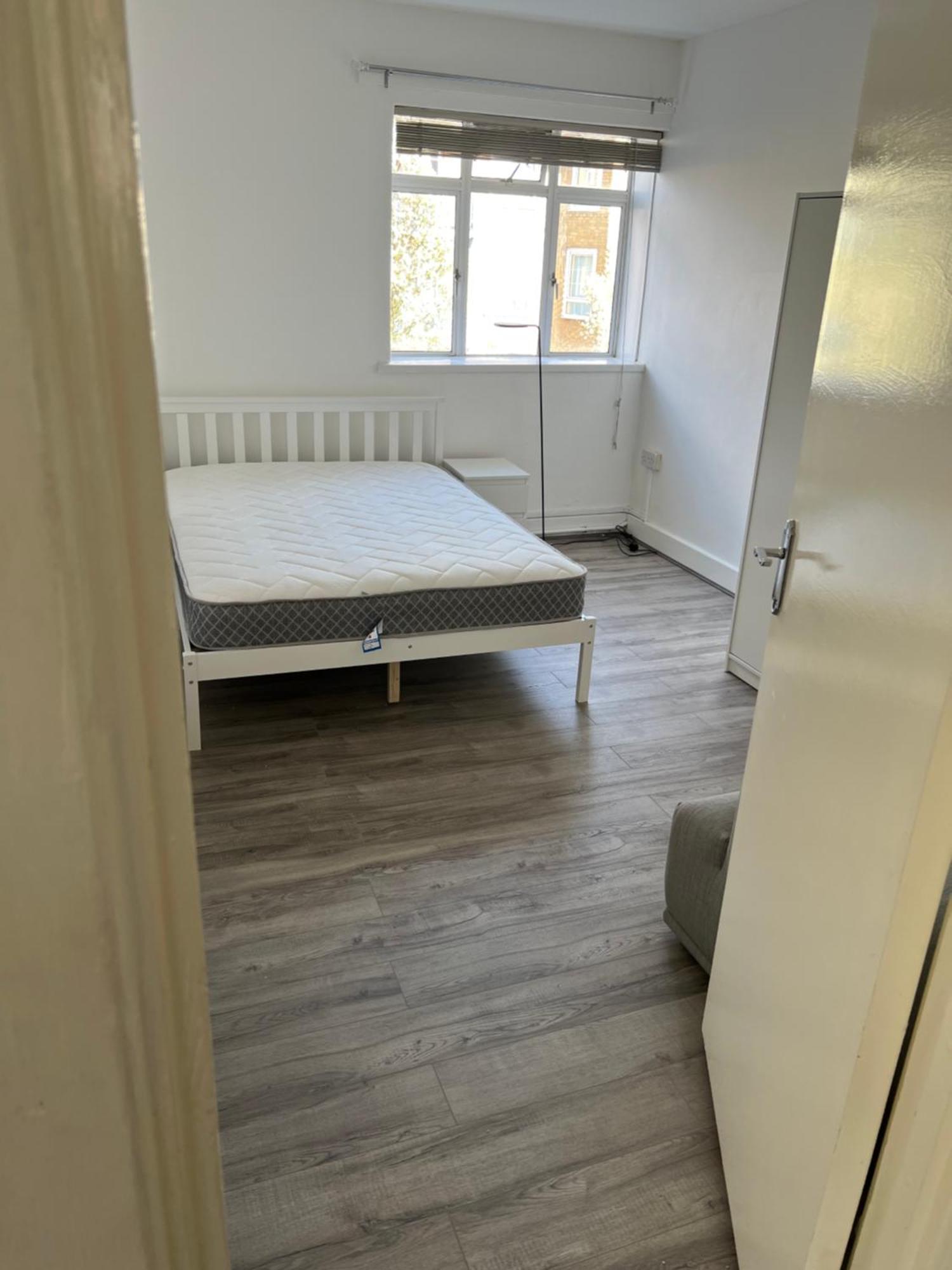 Leilighet Break Flat E14 London