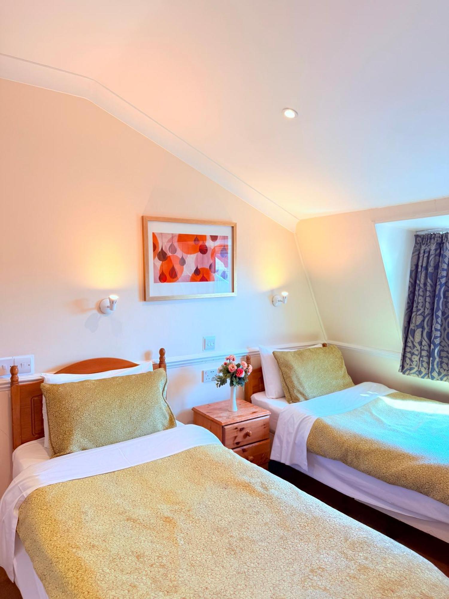 Gjestgiverier Europa House Hotel, Paddington 2*