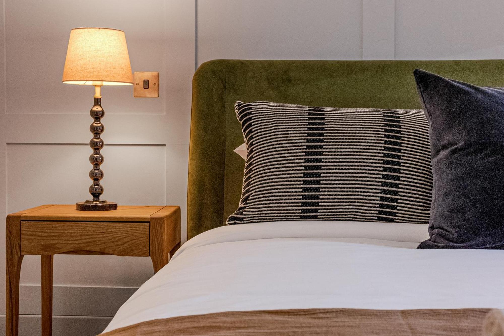 Apartment Modernized Serviced 3 Minutes From Blackfriars *