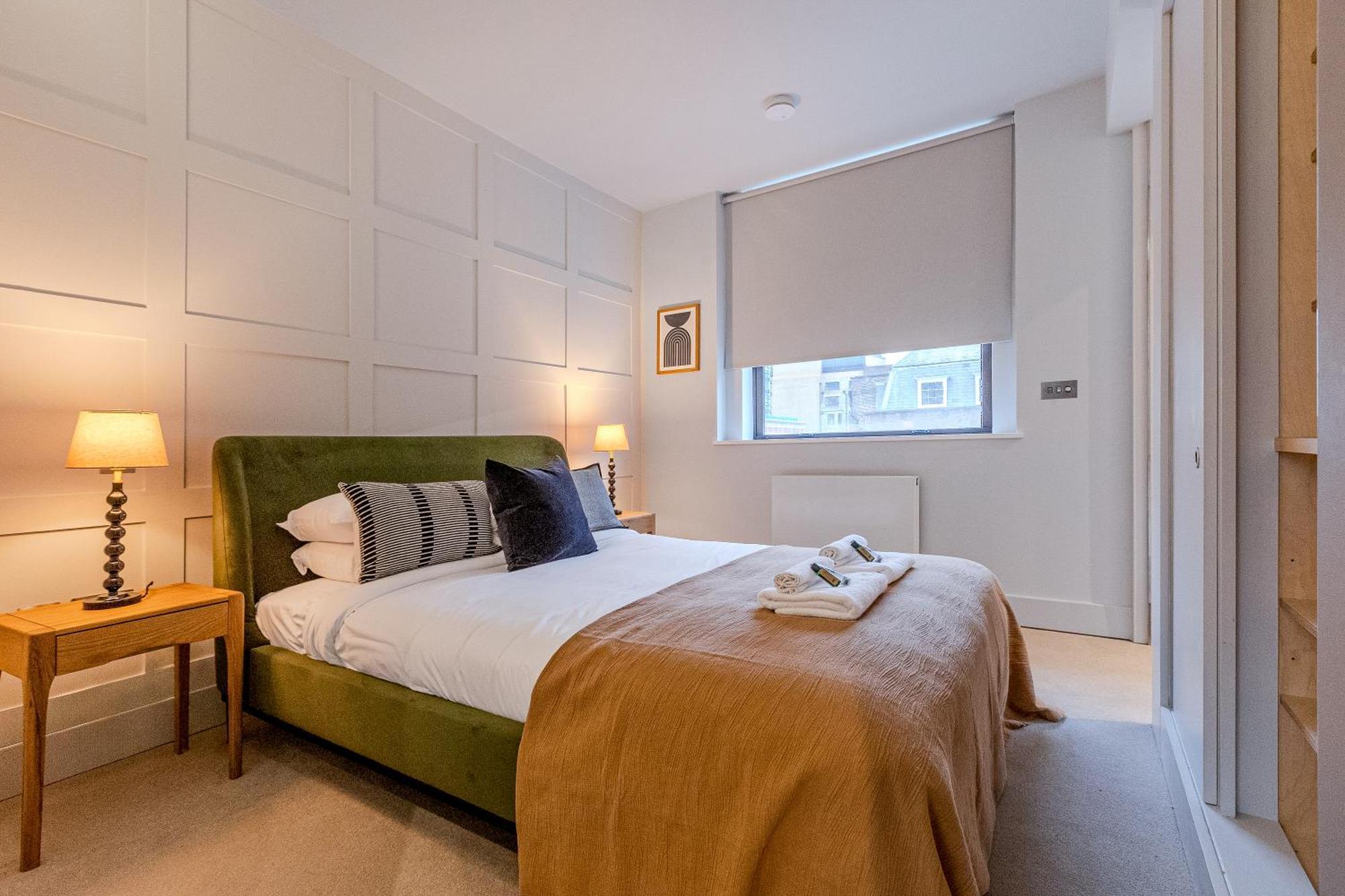Modernized Serviced 3 Minutes From Blackfriars London