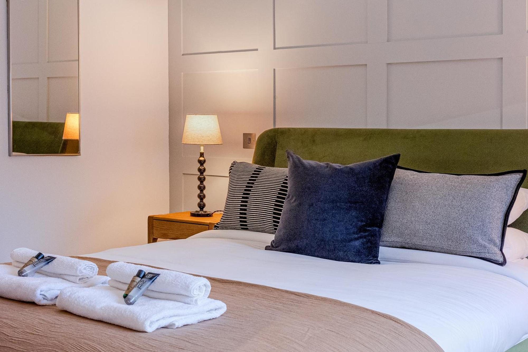 Modernized Serviced 3 Minutes From Blackfriars * London