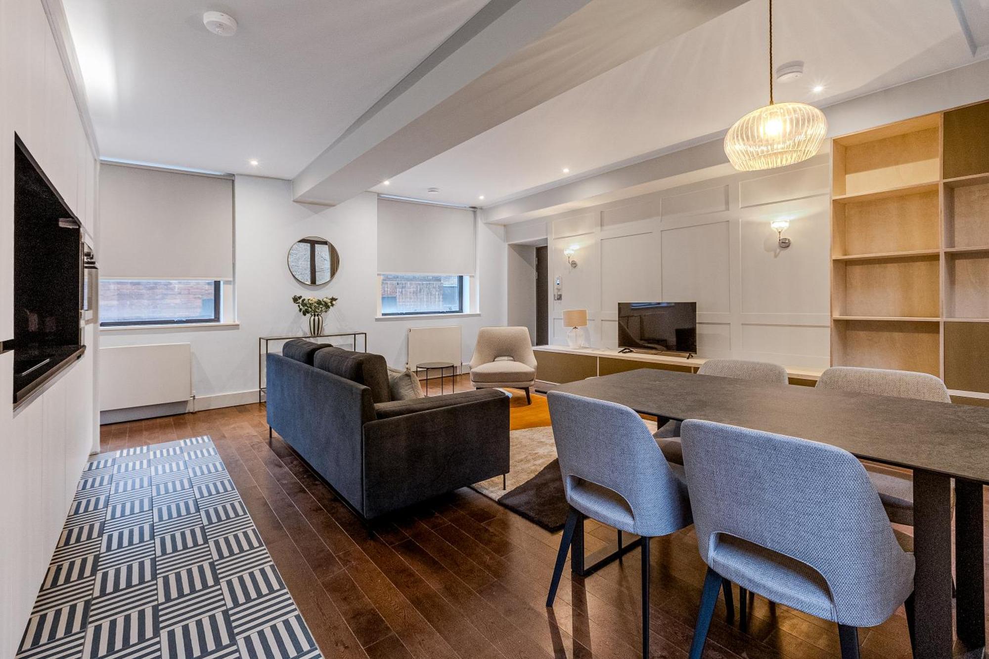 Modernized Serviced 3 Minutes From Blackfriars Apartment London