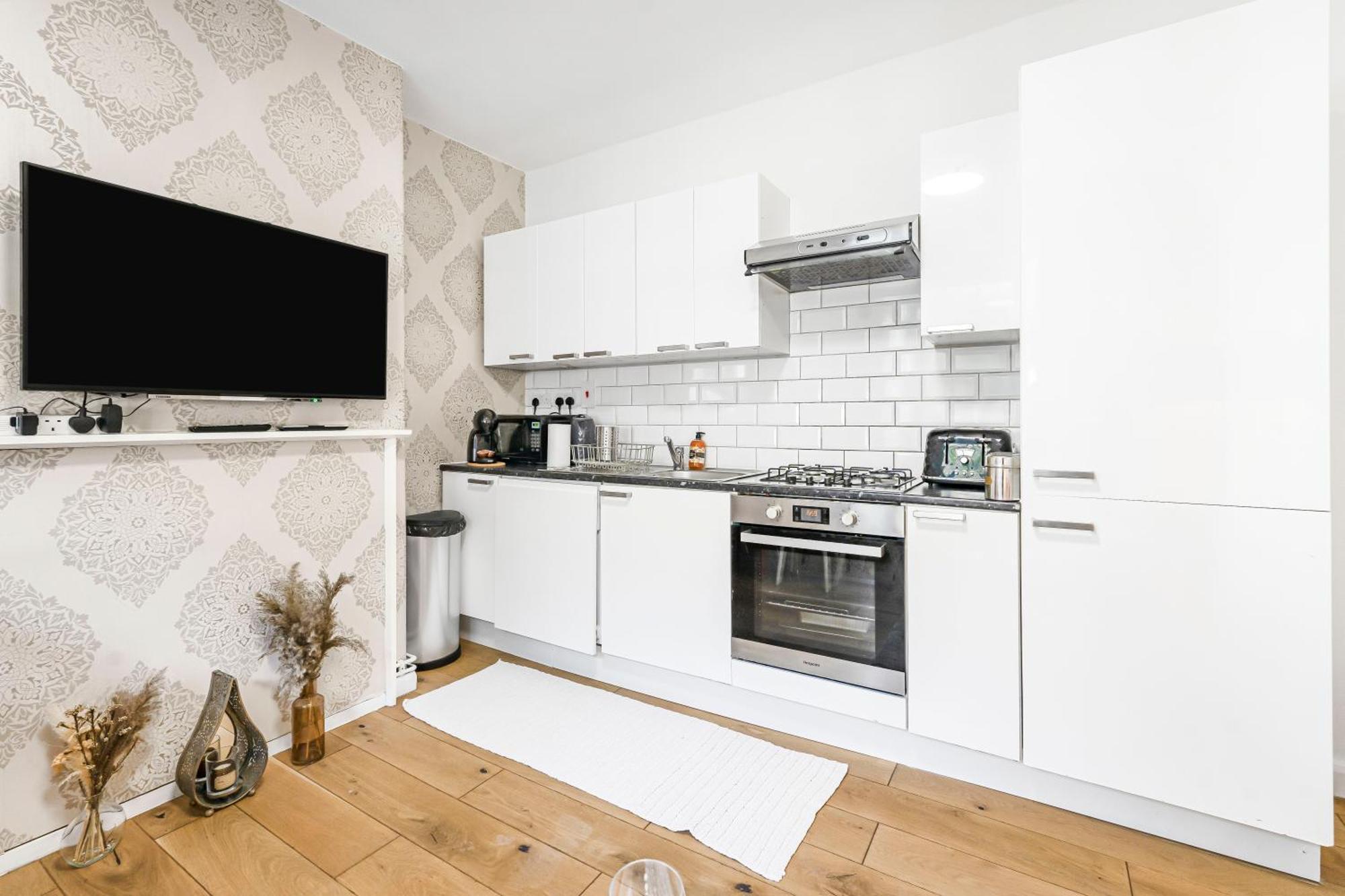 Apartment Gem In Waterloo,