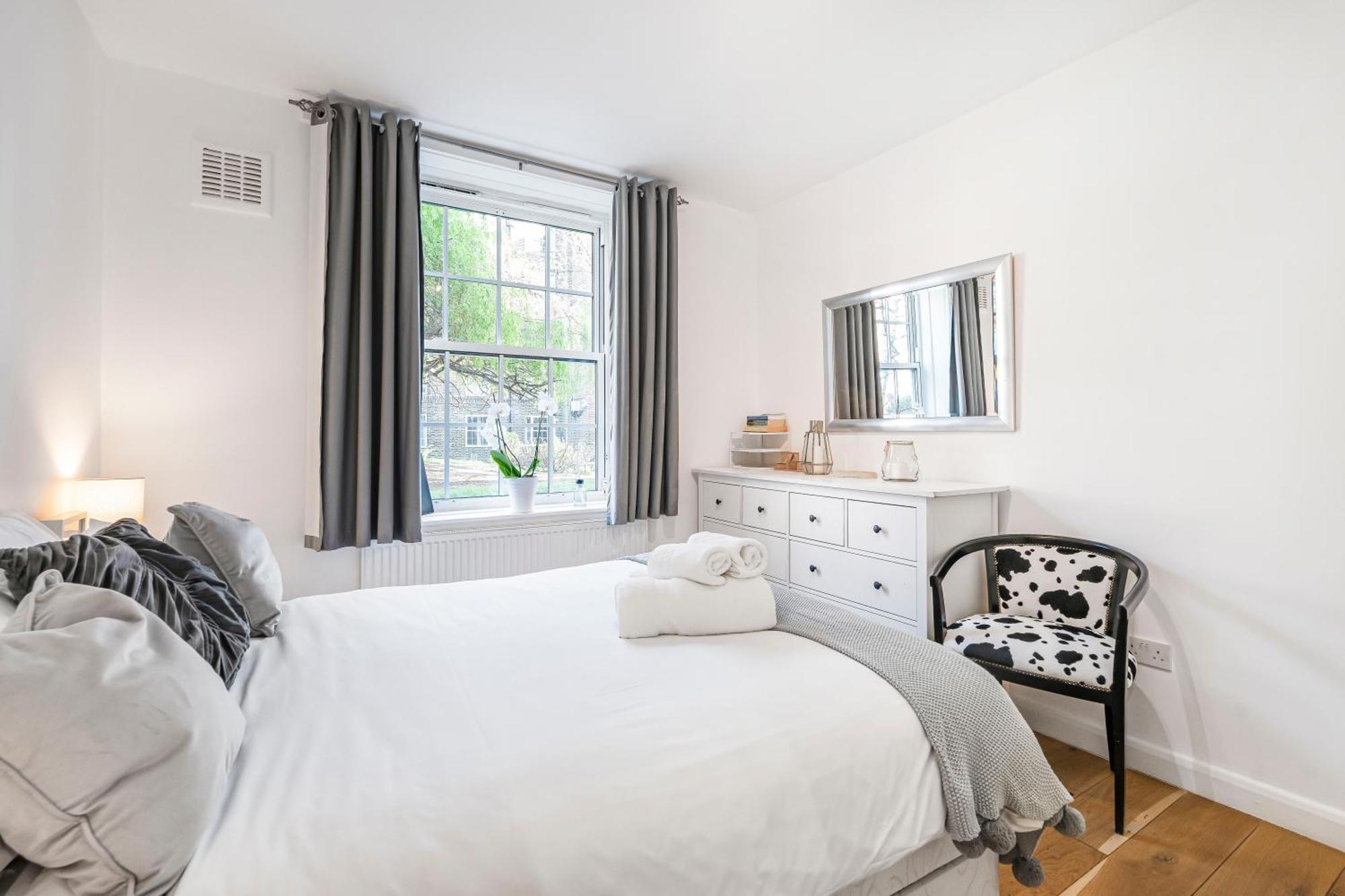 Gem In Waterloo, Apartment London