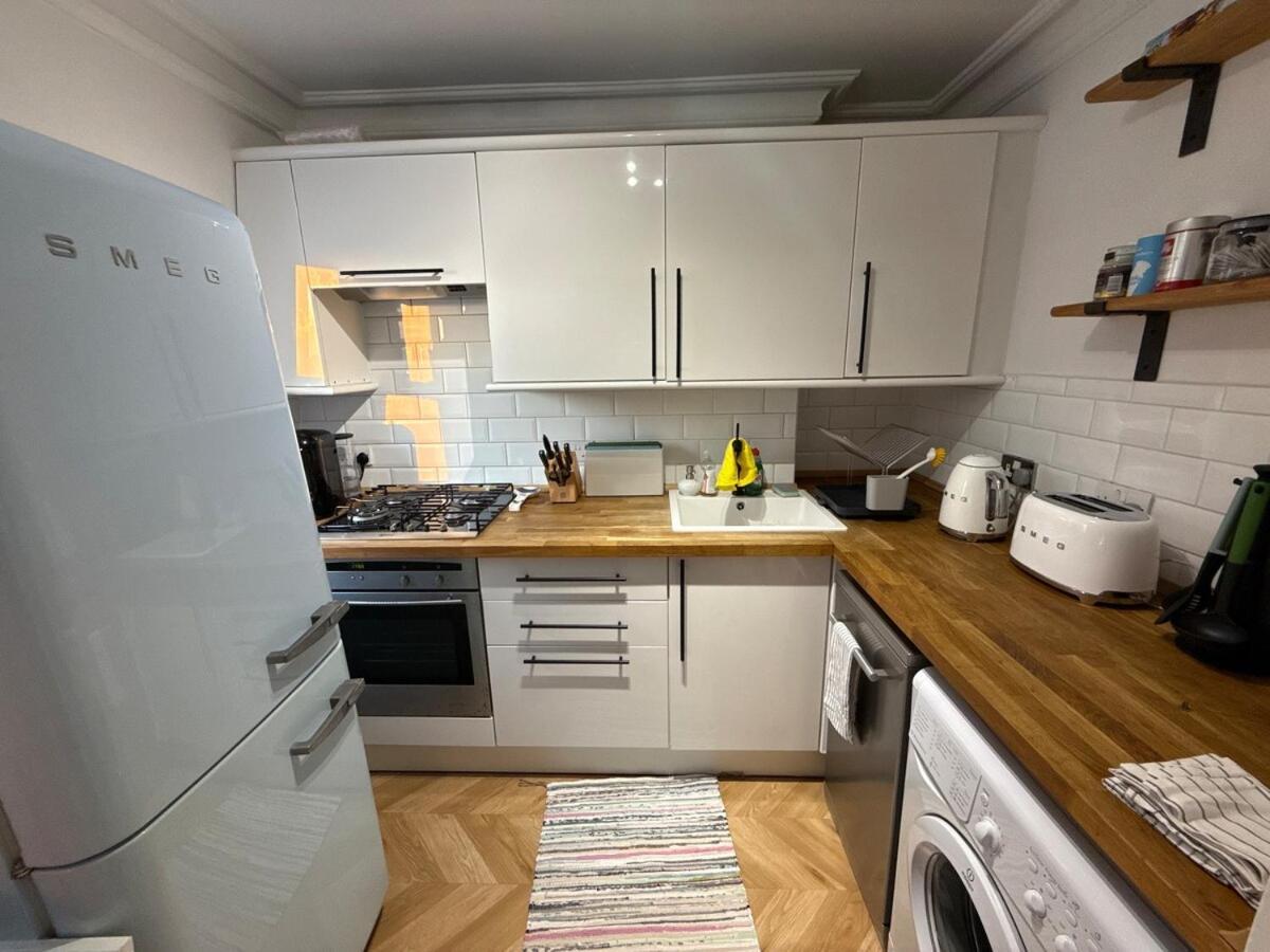 Stylish Cosy Rooftop Flat In Maida Vale Apartment