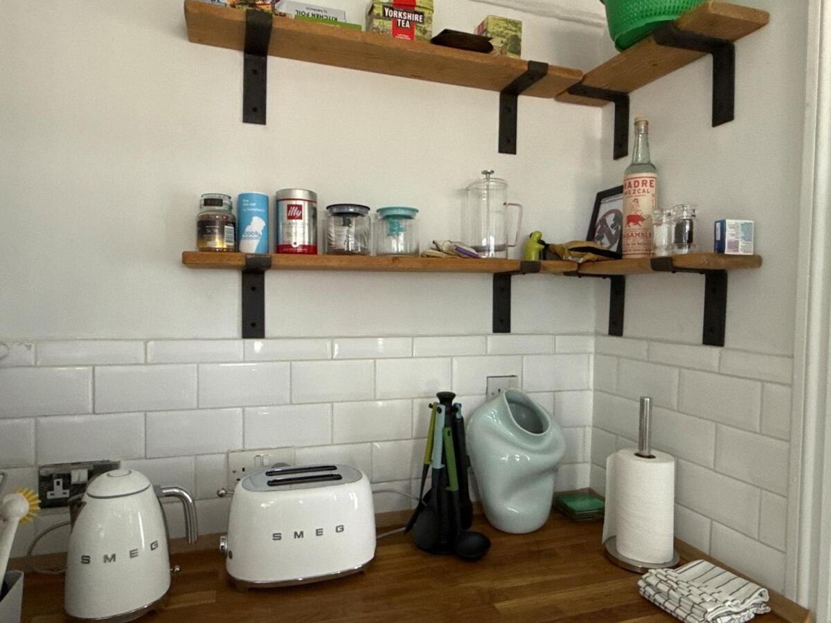 Stylish Cosy Rooftop Flat In Maida Vale *