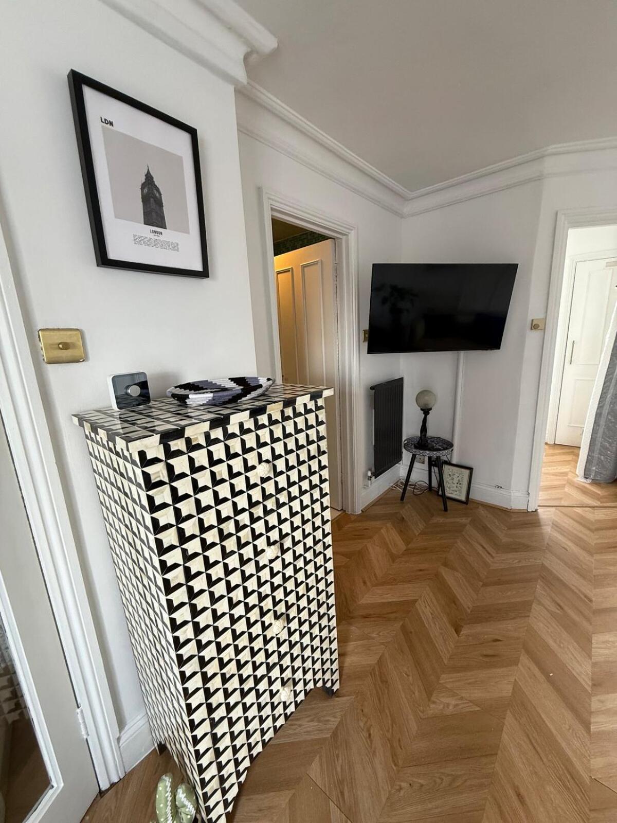 Stylish Cosy Rooftop Flat In Maida Vale London