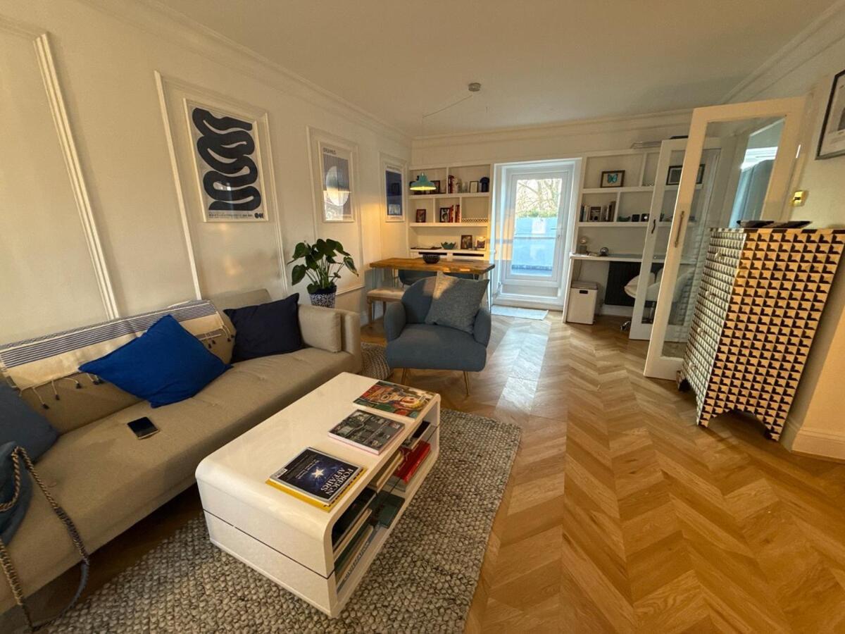 Stylish Cosy Rooftop Flat In Maida Vale Apartment