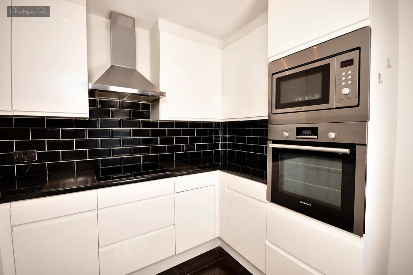 Morden Stratford 1 With Shared Bathroom Gasthof