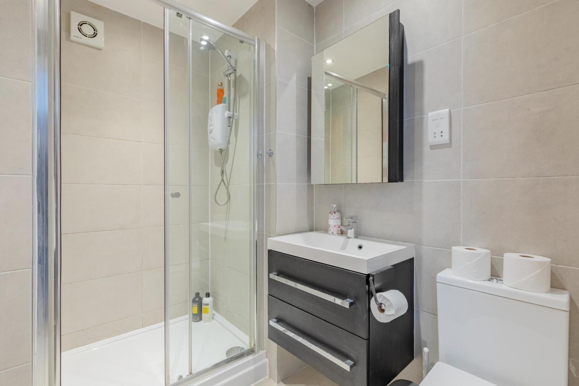Apartment Cosy 1bd Flat Heart Of North West London