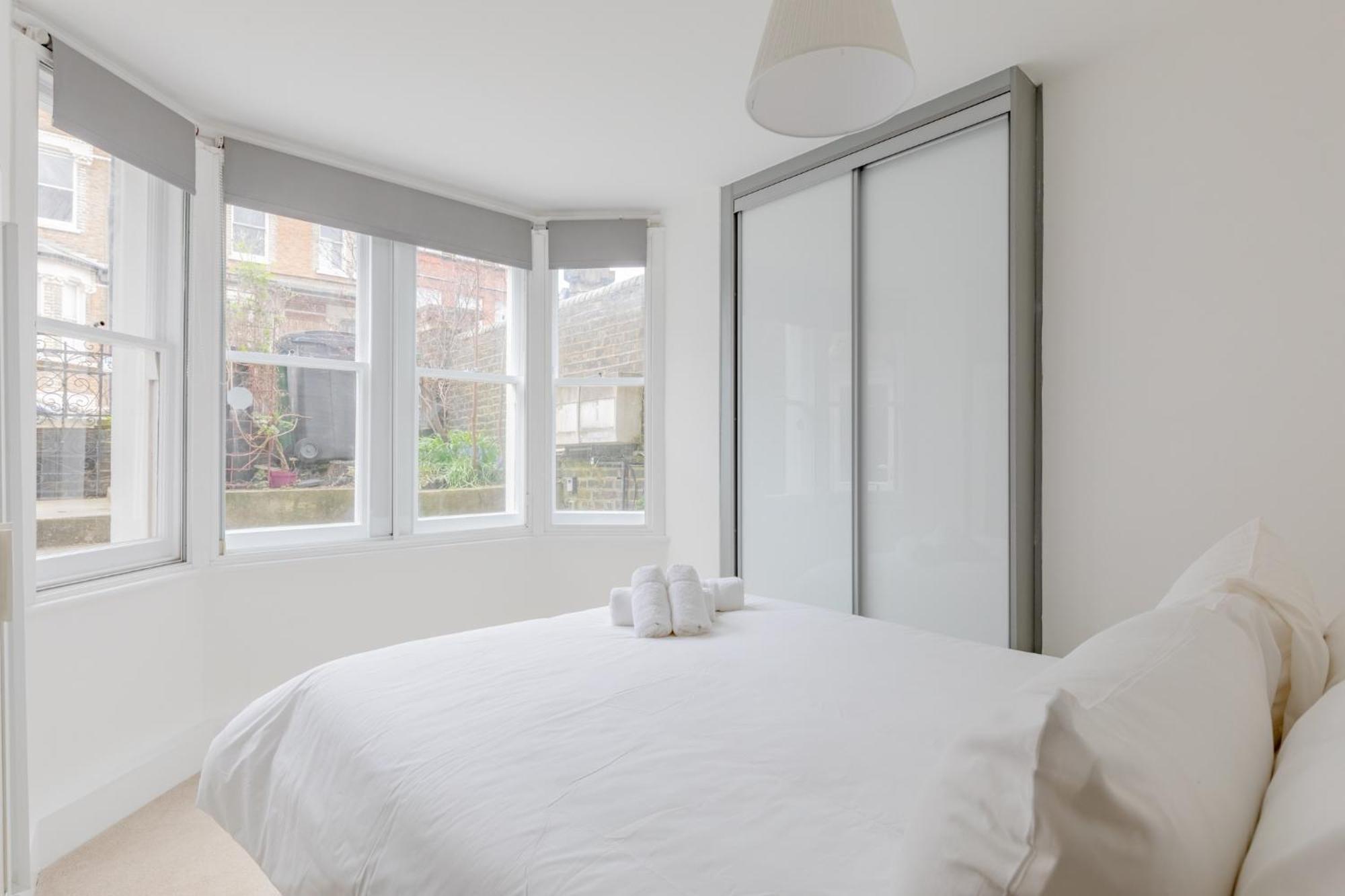 Cosy 1bd Flat Heart Of North West Apartment *