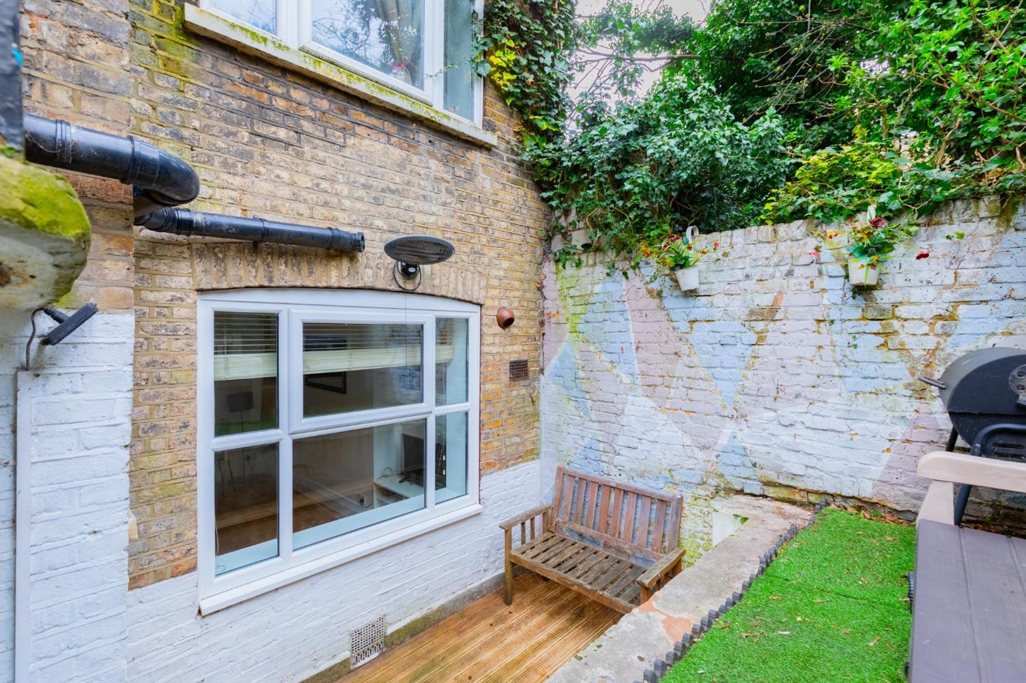 Apartment Cosy 1bd Flat Heart Of North West London