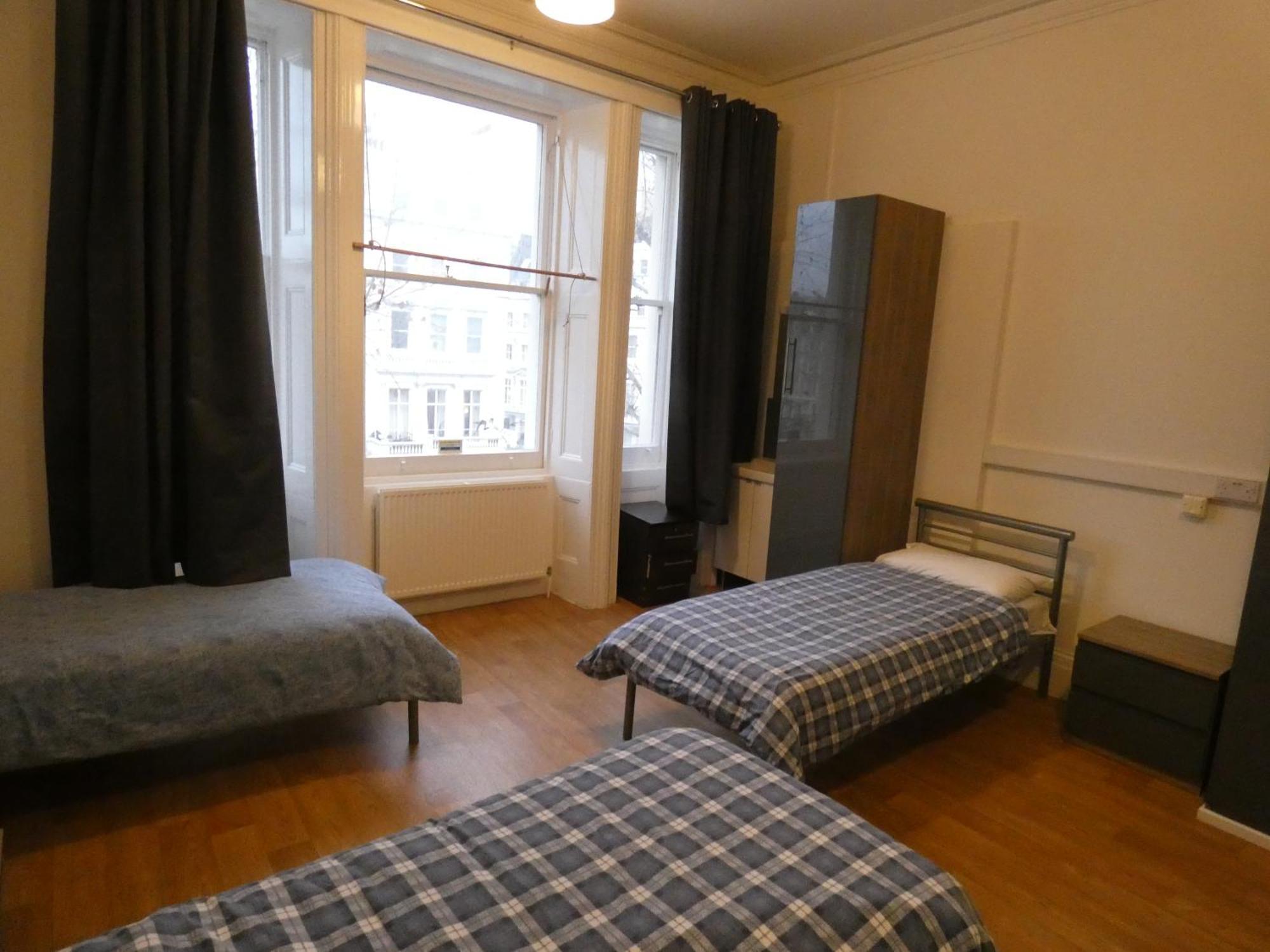 Hostel Bowden Court *