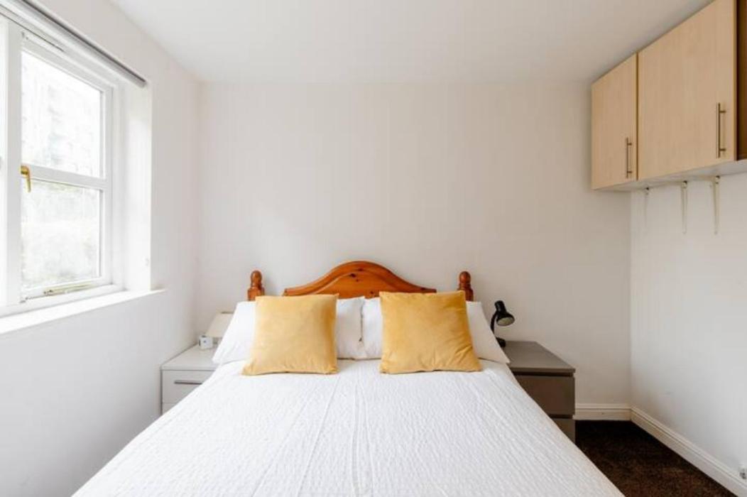 Surrey Docks Near Canada Water Easy Access To Canary Wharf Pier *