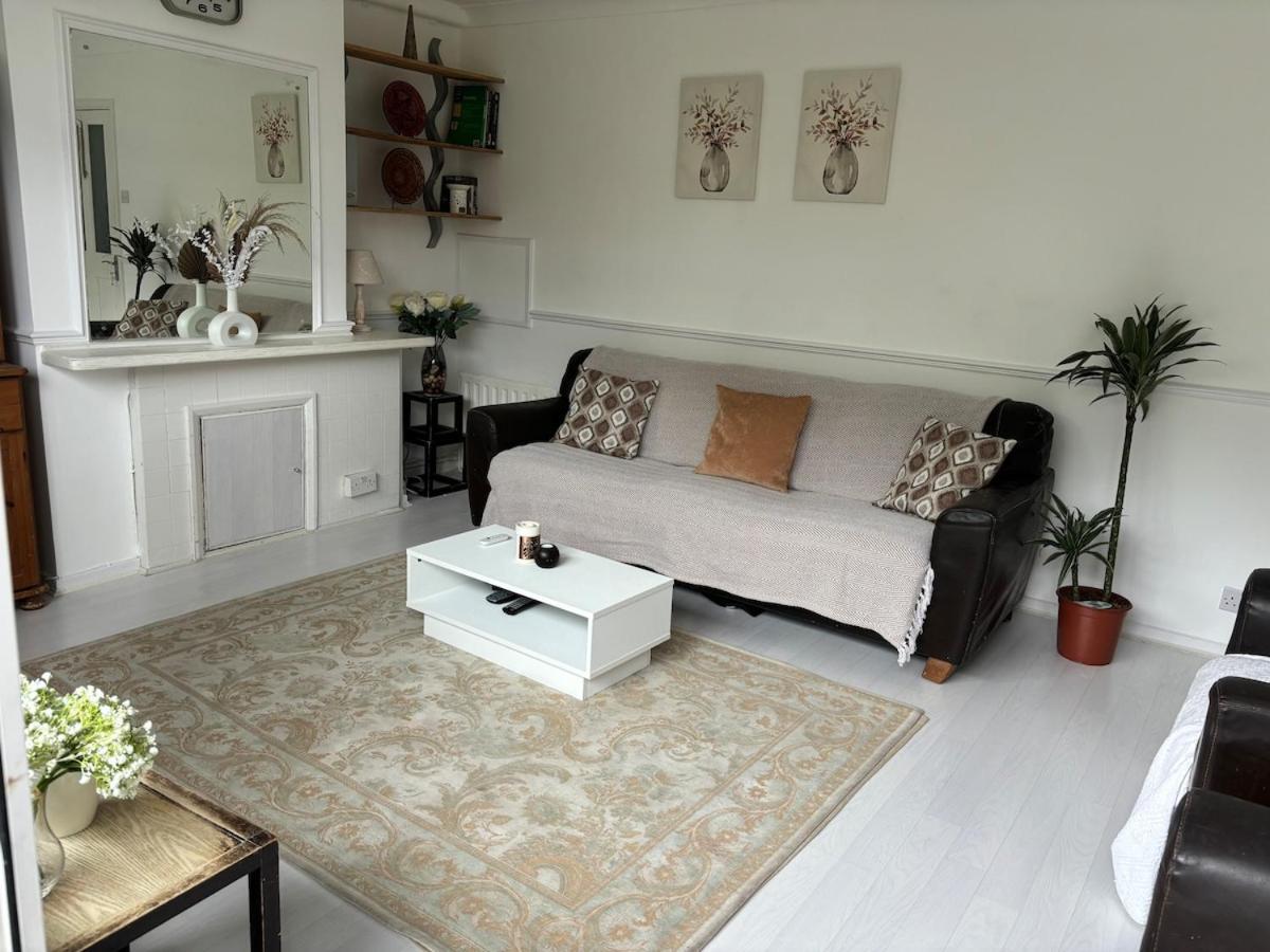 Lovely Spacious By Brick Lane * Londres