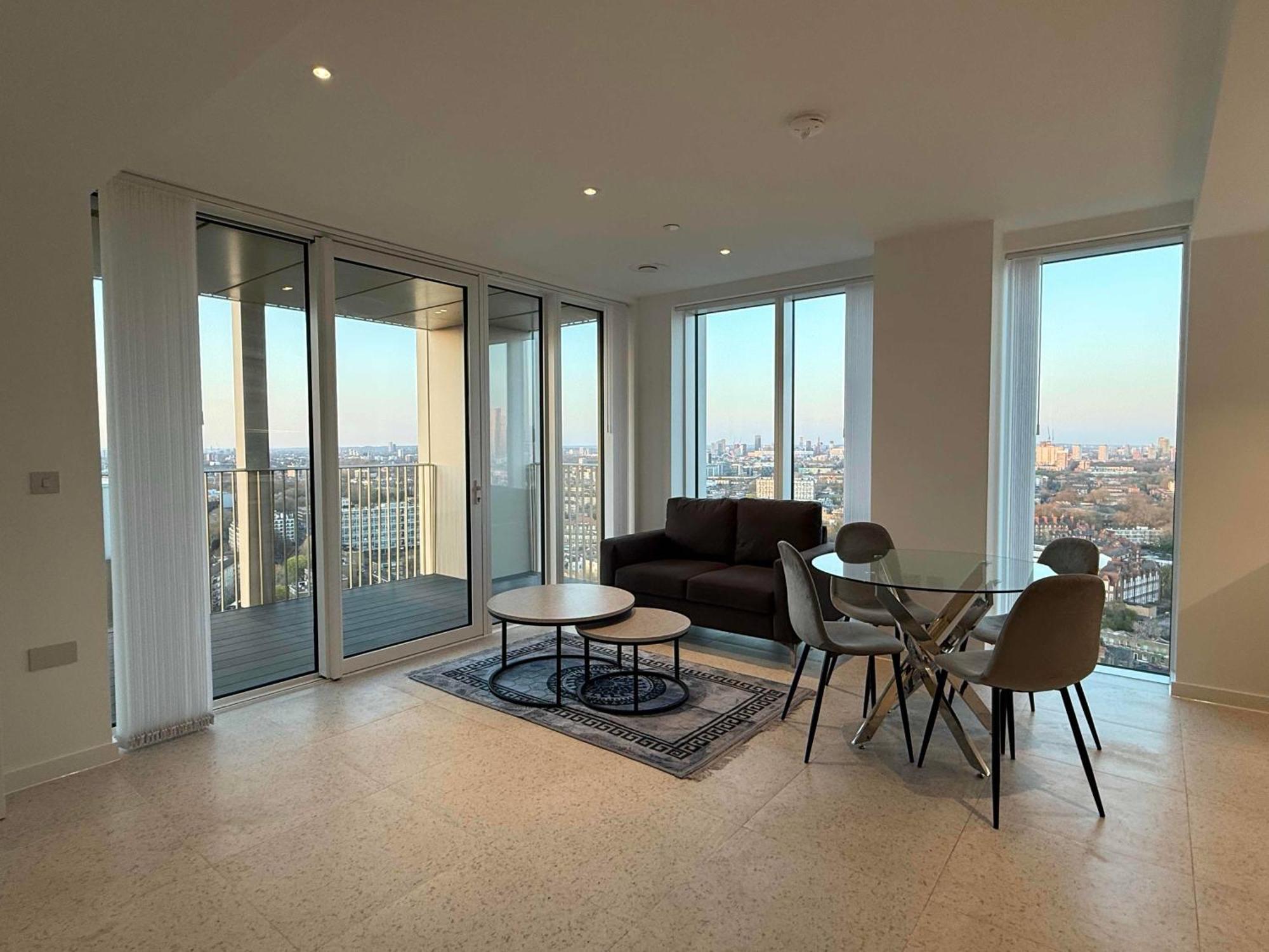 Luxury Skyline 1br Apartment