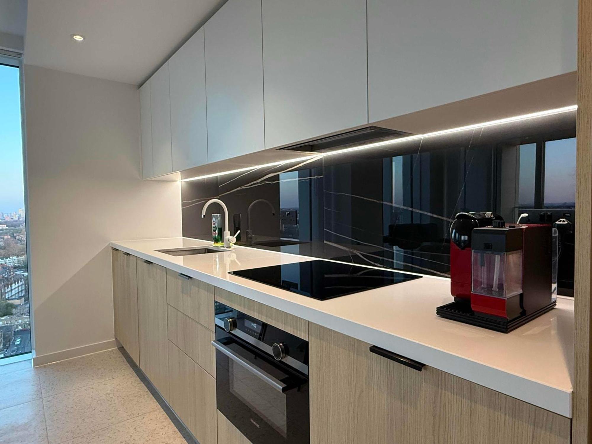 Luxury Skyline 1br * London