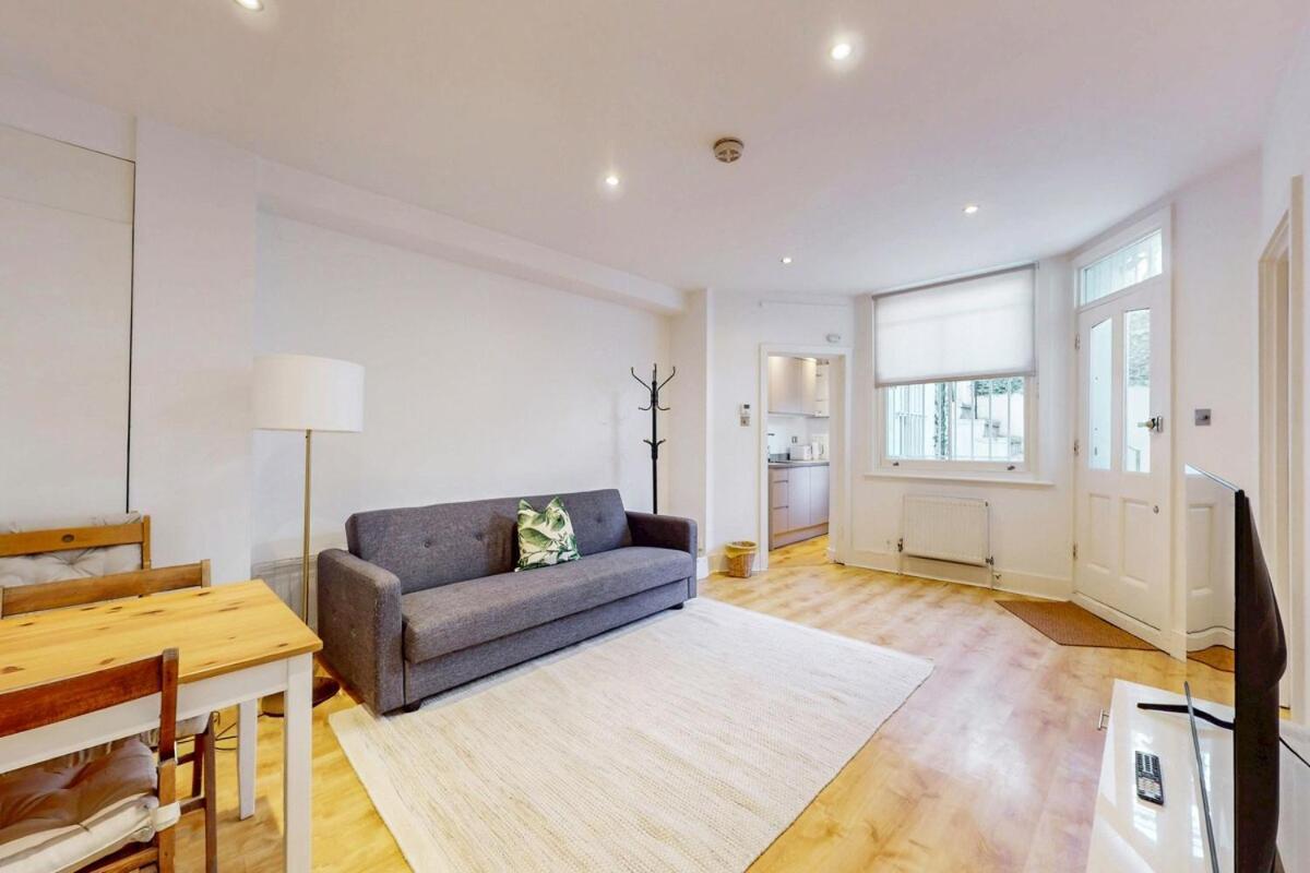 Apartment Charming 1 Bedroom Near Shepherds Bush Station